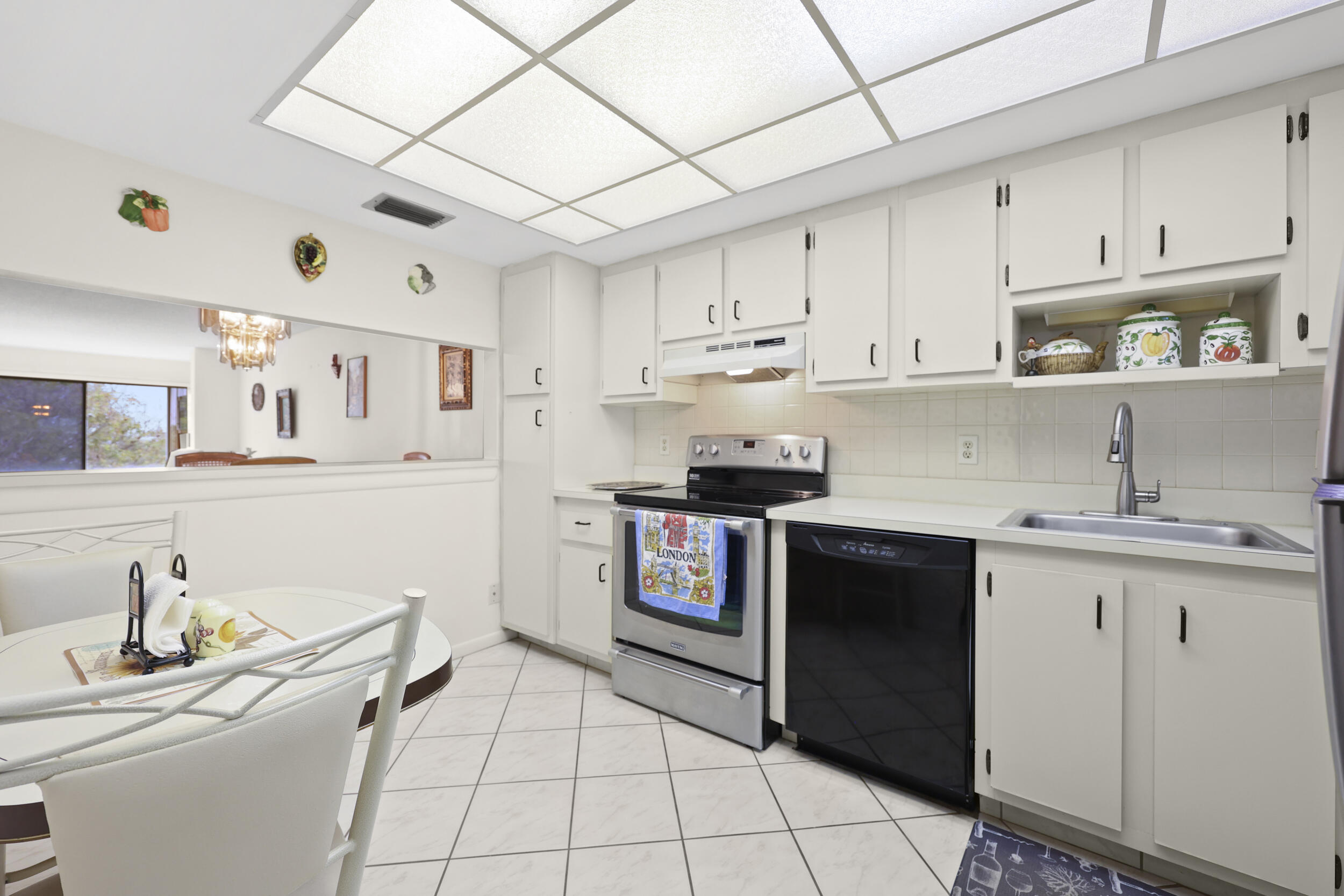 POINCIANA LAKES CONDO - Residential