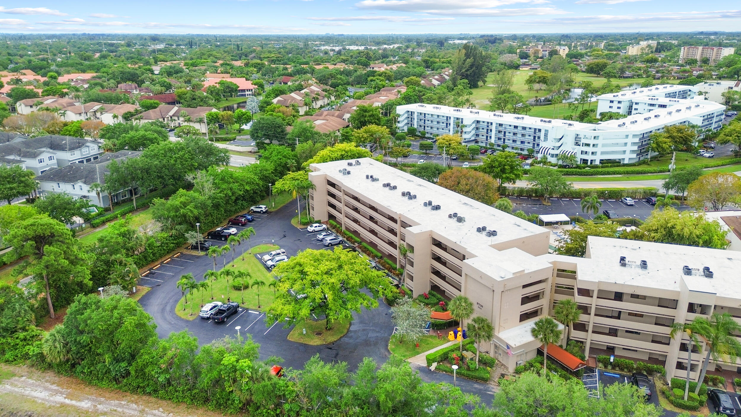 POINCIANA LAKES CONDO - Residential