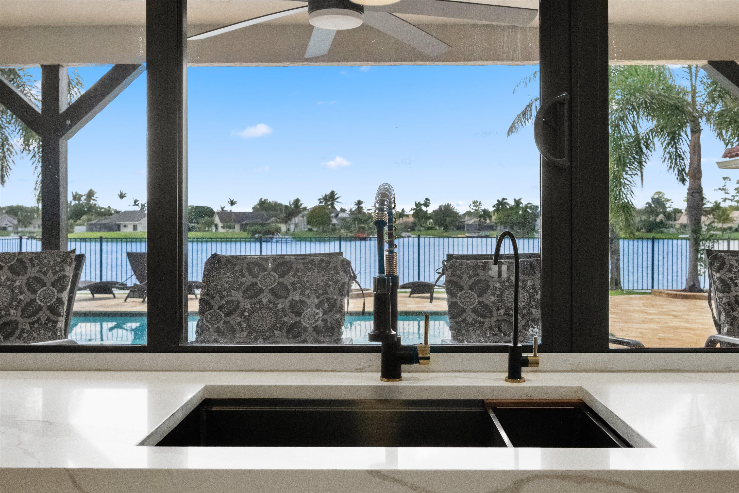 SOUTH SHORE 1 OF WELLINGTON - Residential