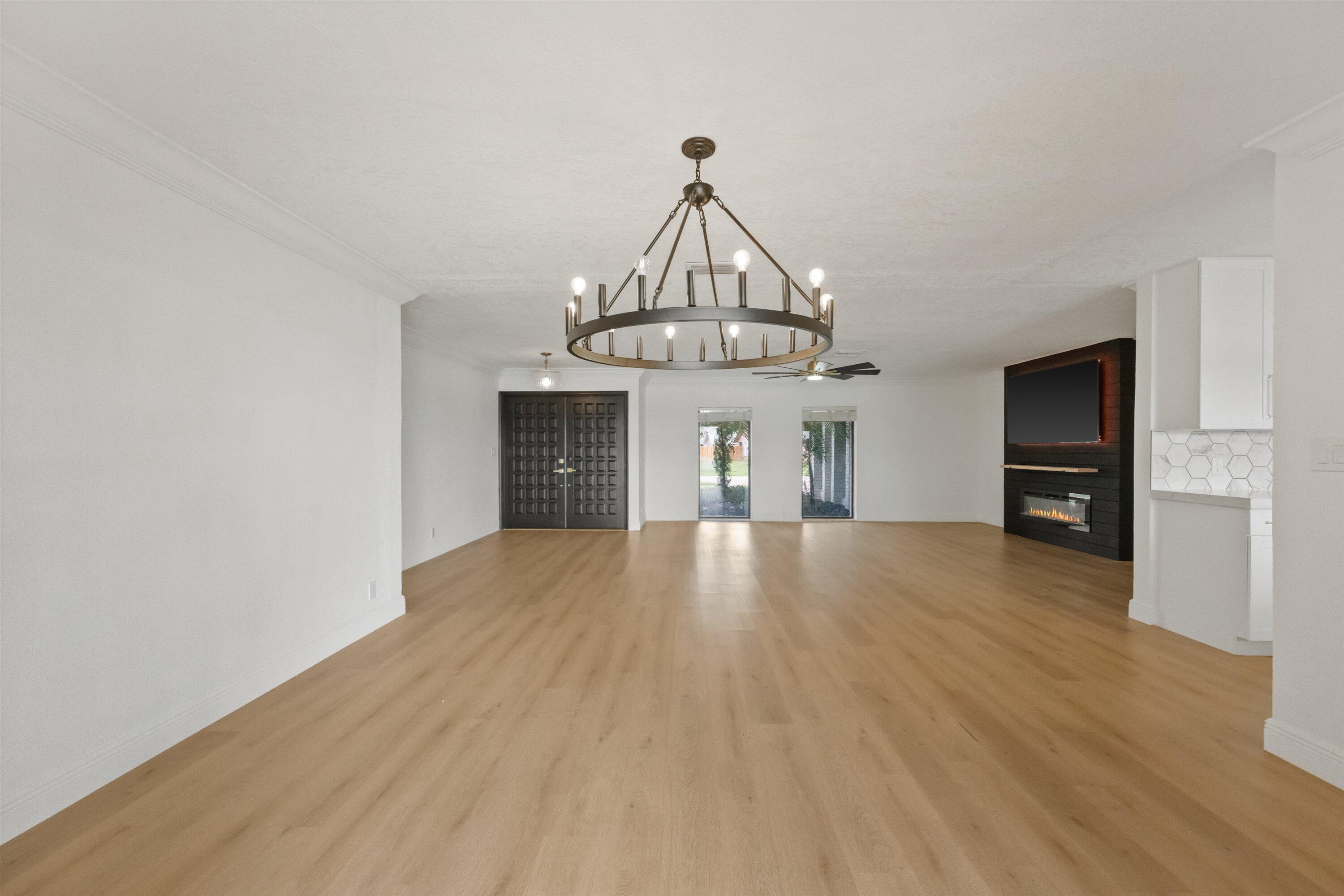 SOUTH SHORE 1 OF WELLINGTON - Residential