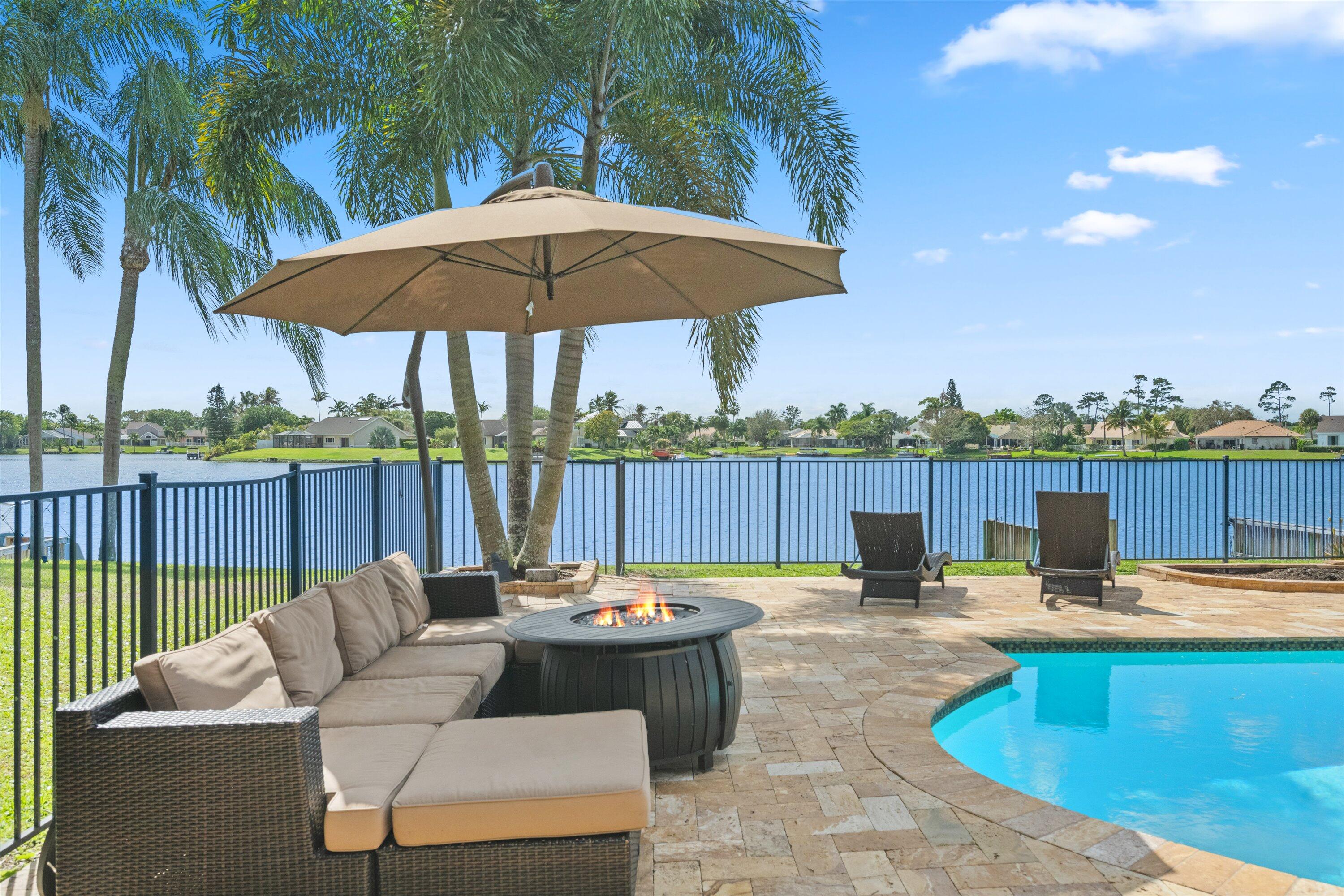 SOUTH SHORE 1 OF WELLINGTON - Residential