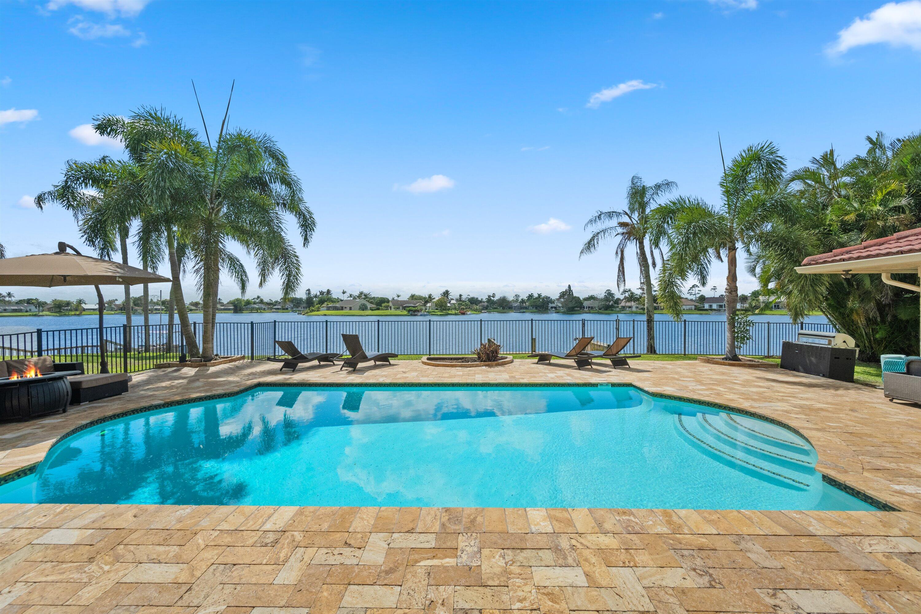 SOUTH SHORE 1 OF WELLINGTON - Residential