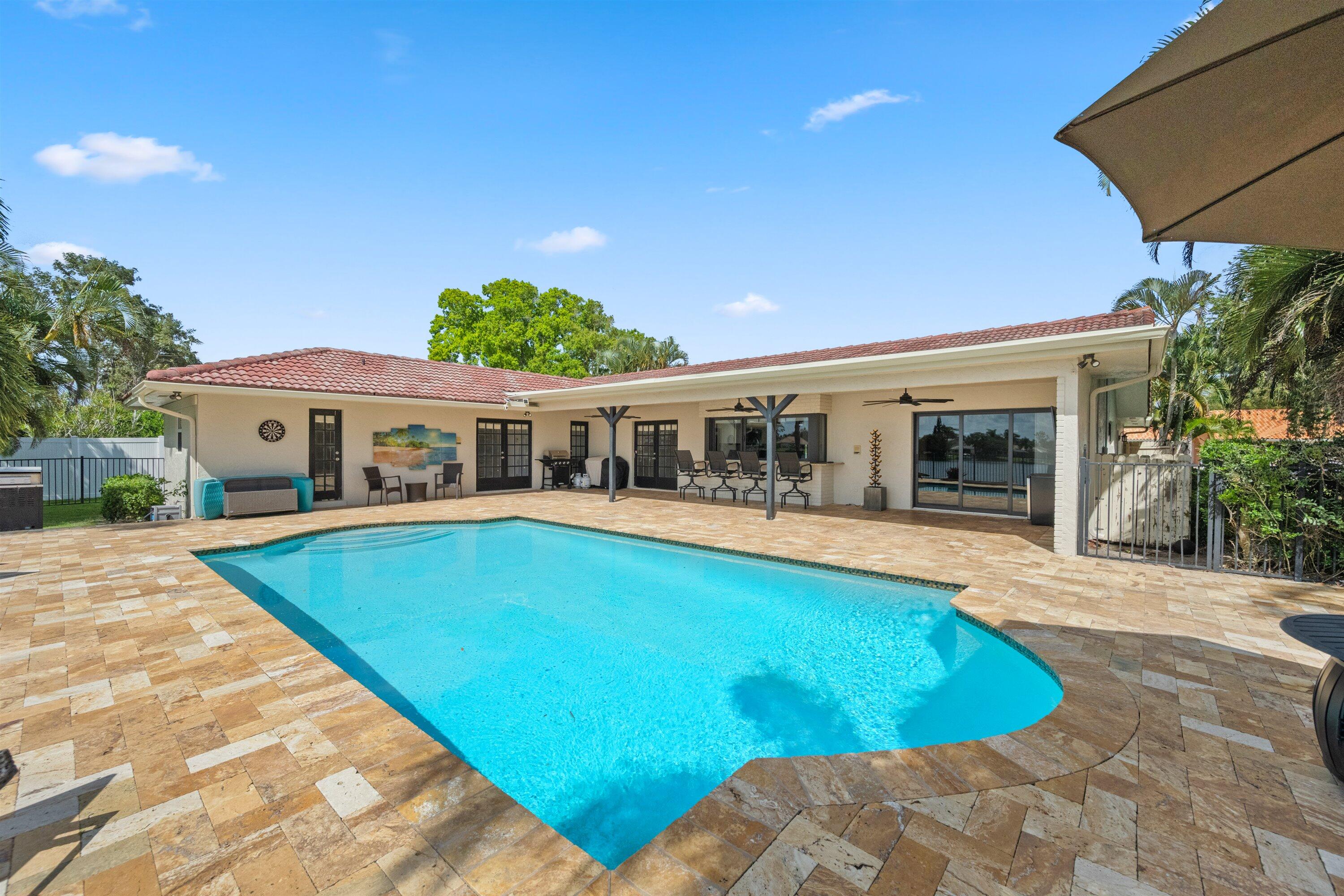 SOUTH SHORE 1 OF WELLINGTON - Residential