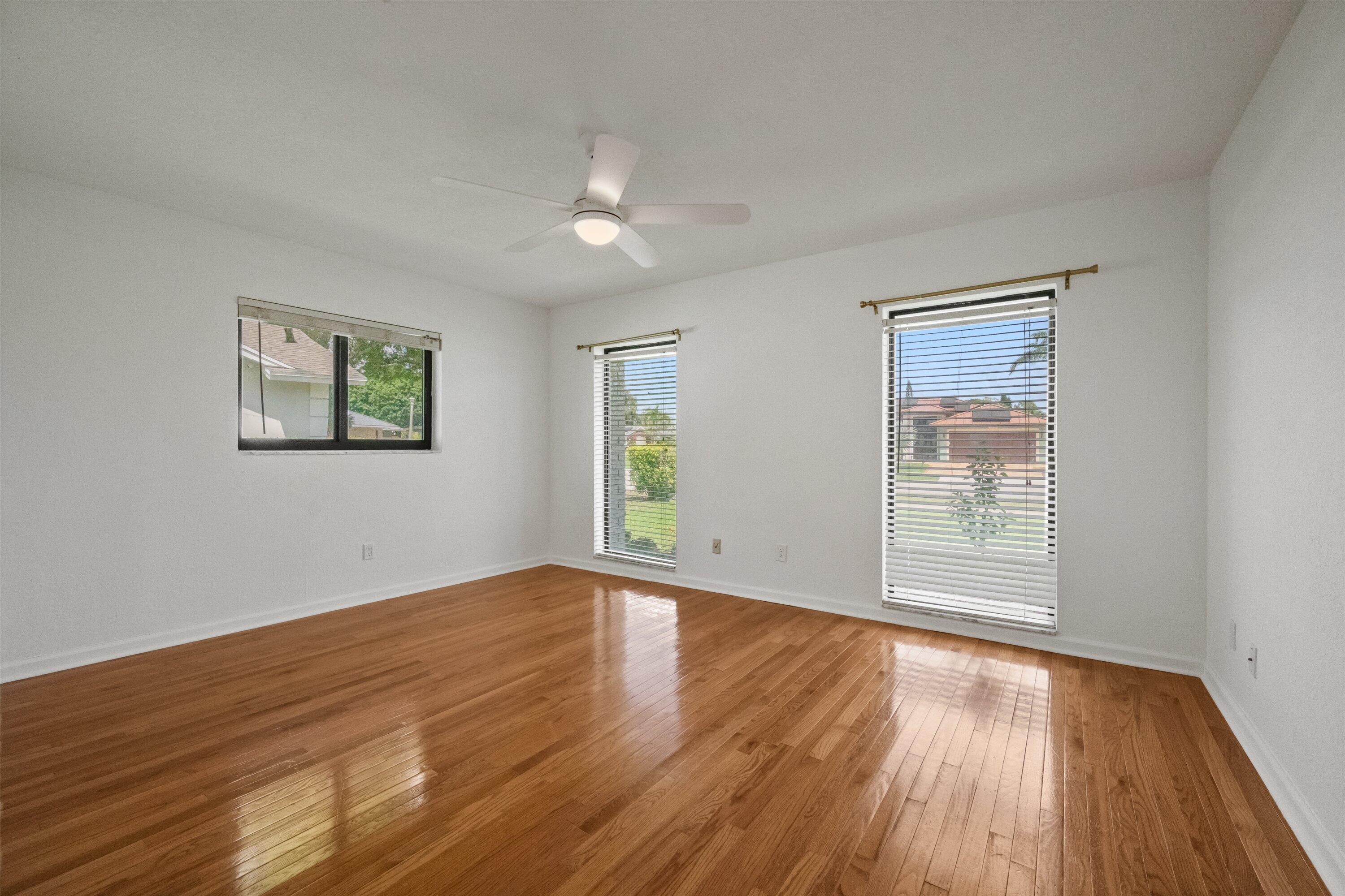 SOUTH SHORE 1 OF WELLINGTON - Residential