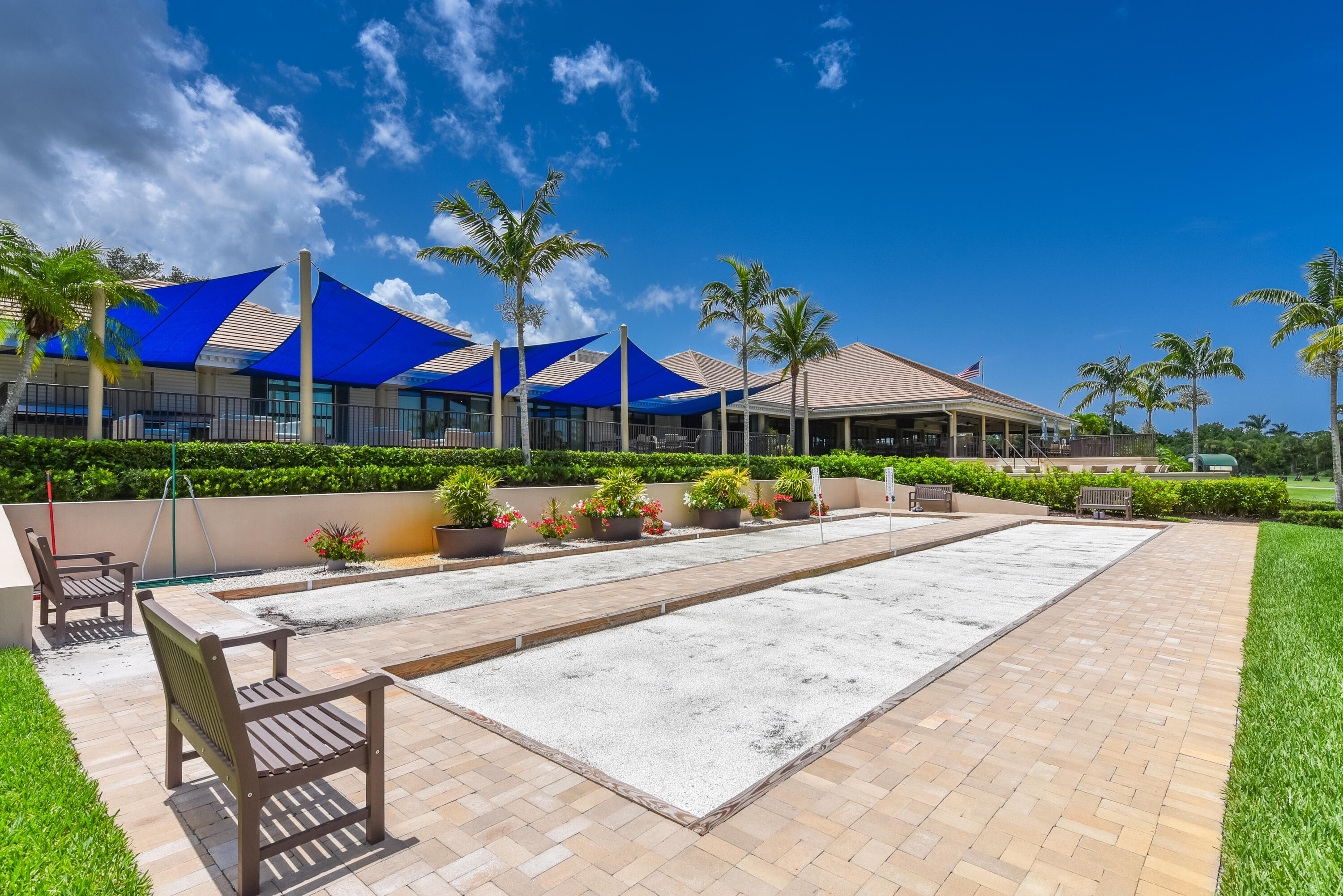 PIPERS LANDING Yacht & CC - Residential