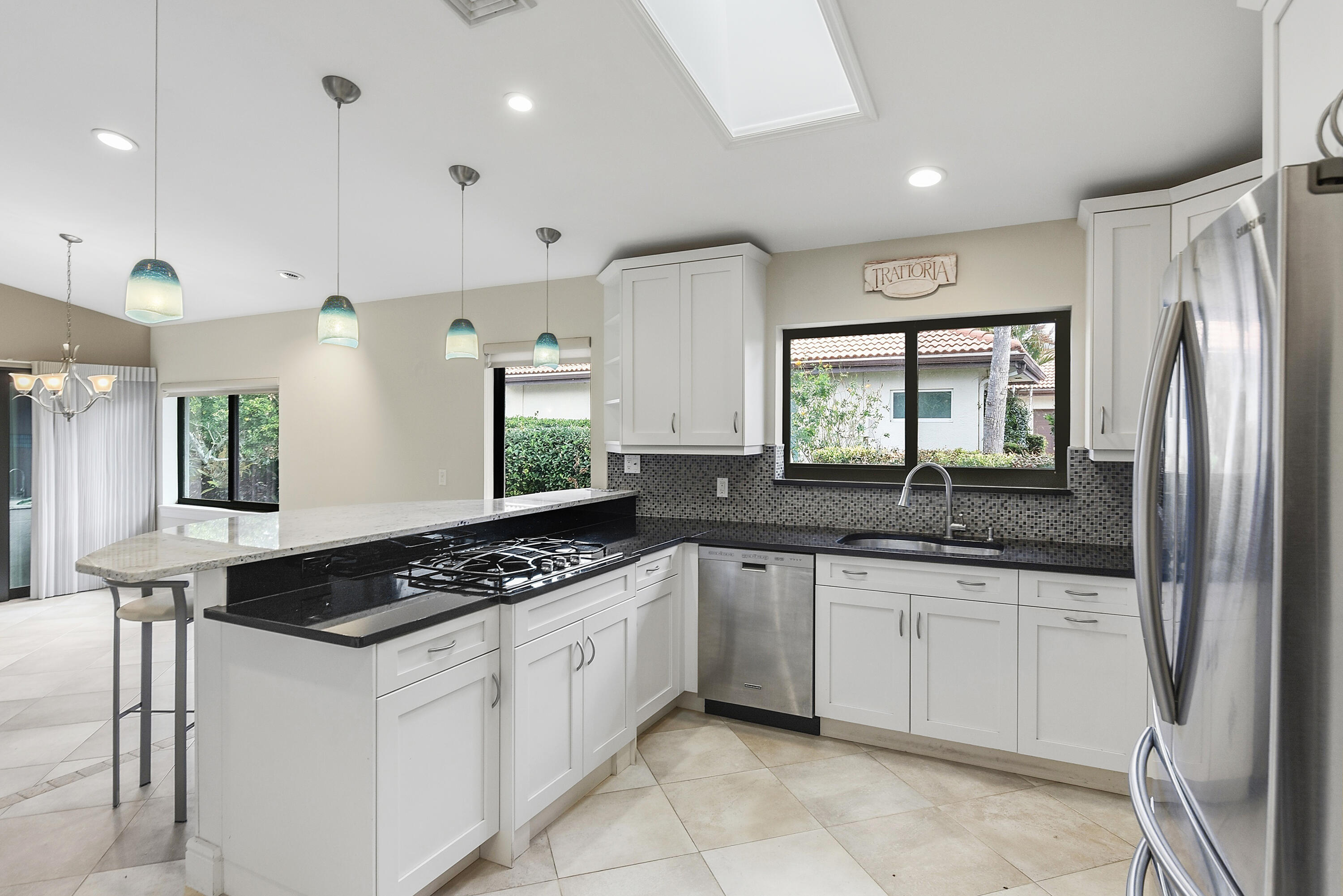 PIPERS LANDING Yacht & CC - Residential