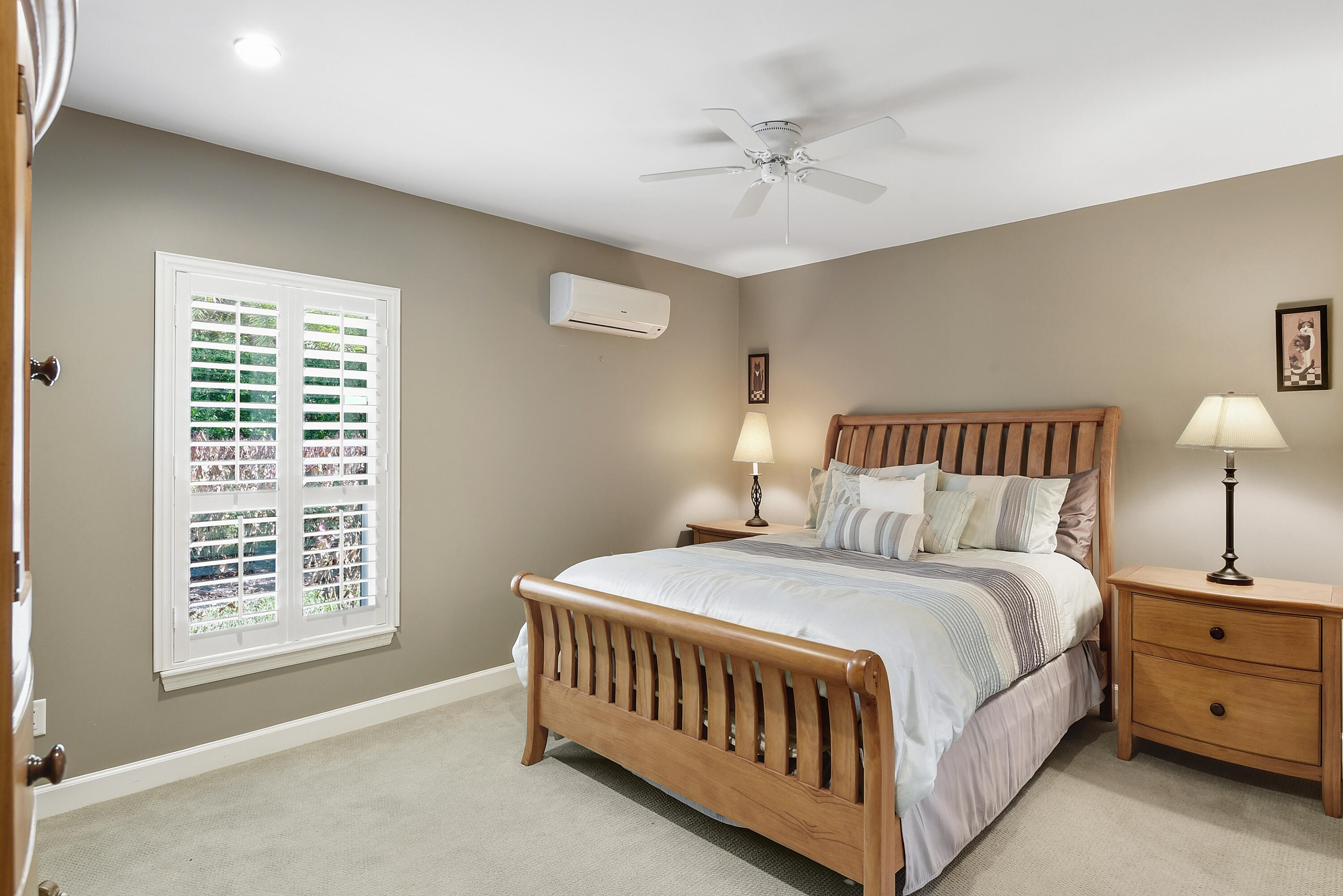 PIPERS LANDING Yacht & CC - Residential