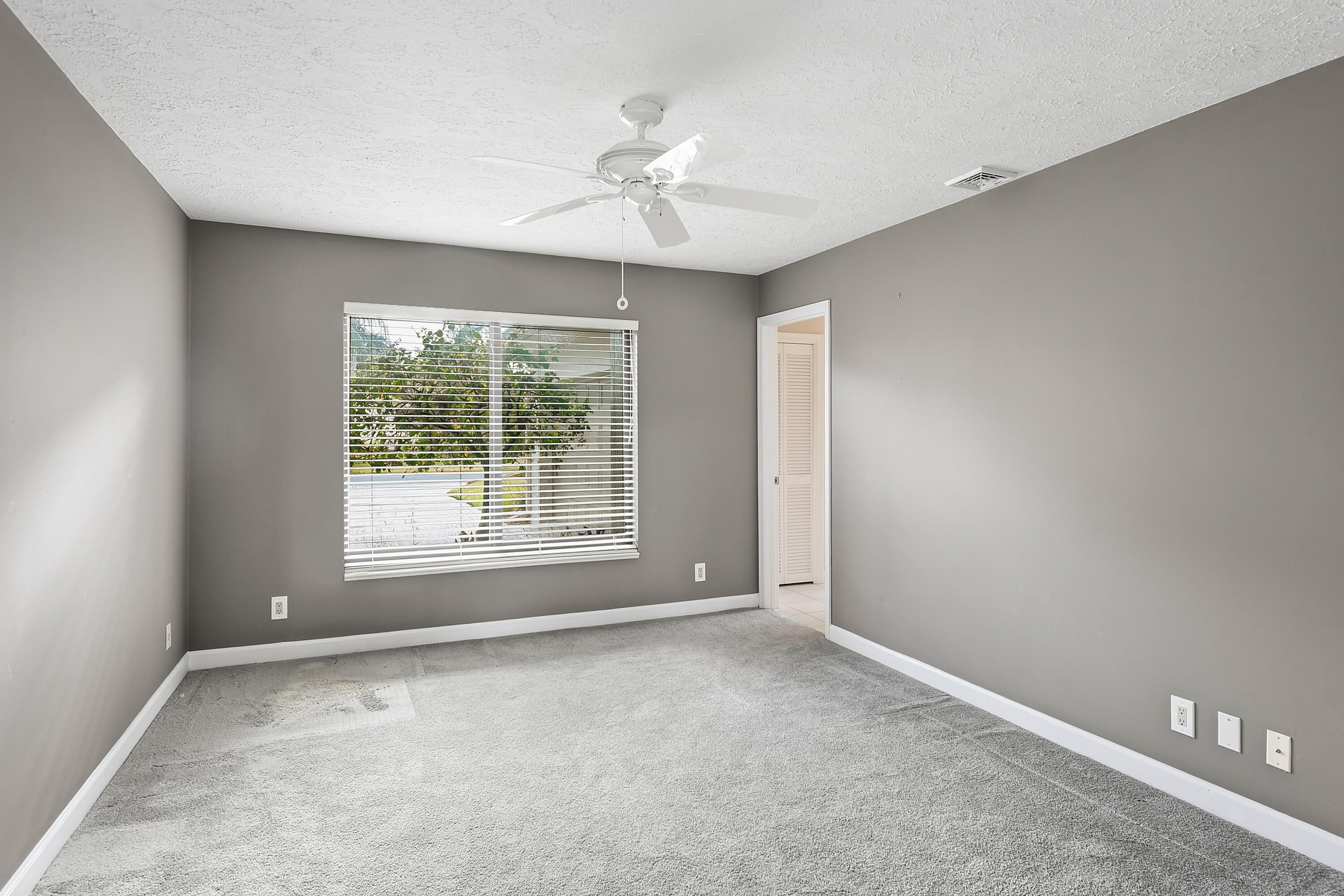 PIPERS LANDING Yacht & CC - Residential