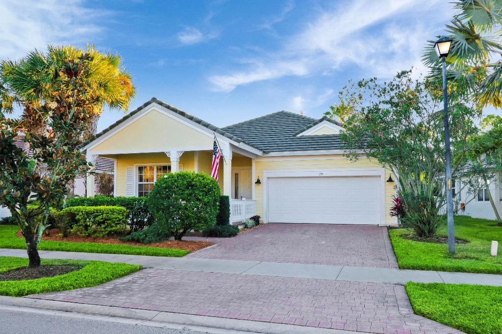 Photo of 195 NW Willow Grove Avenue, Port Saint Lucie, FL 34986 (MLS # R10946135)