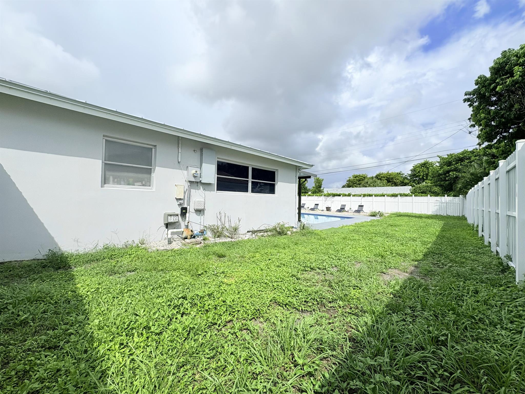 PALM RIDGE ESTATES 2 - Residential