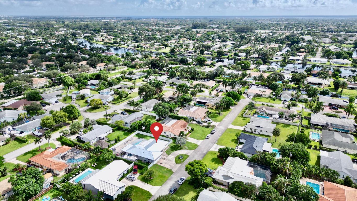 1861 Caribbean Road W