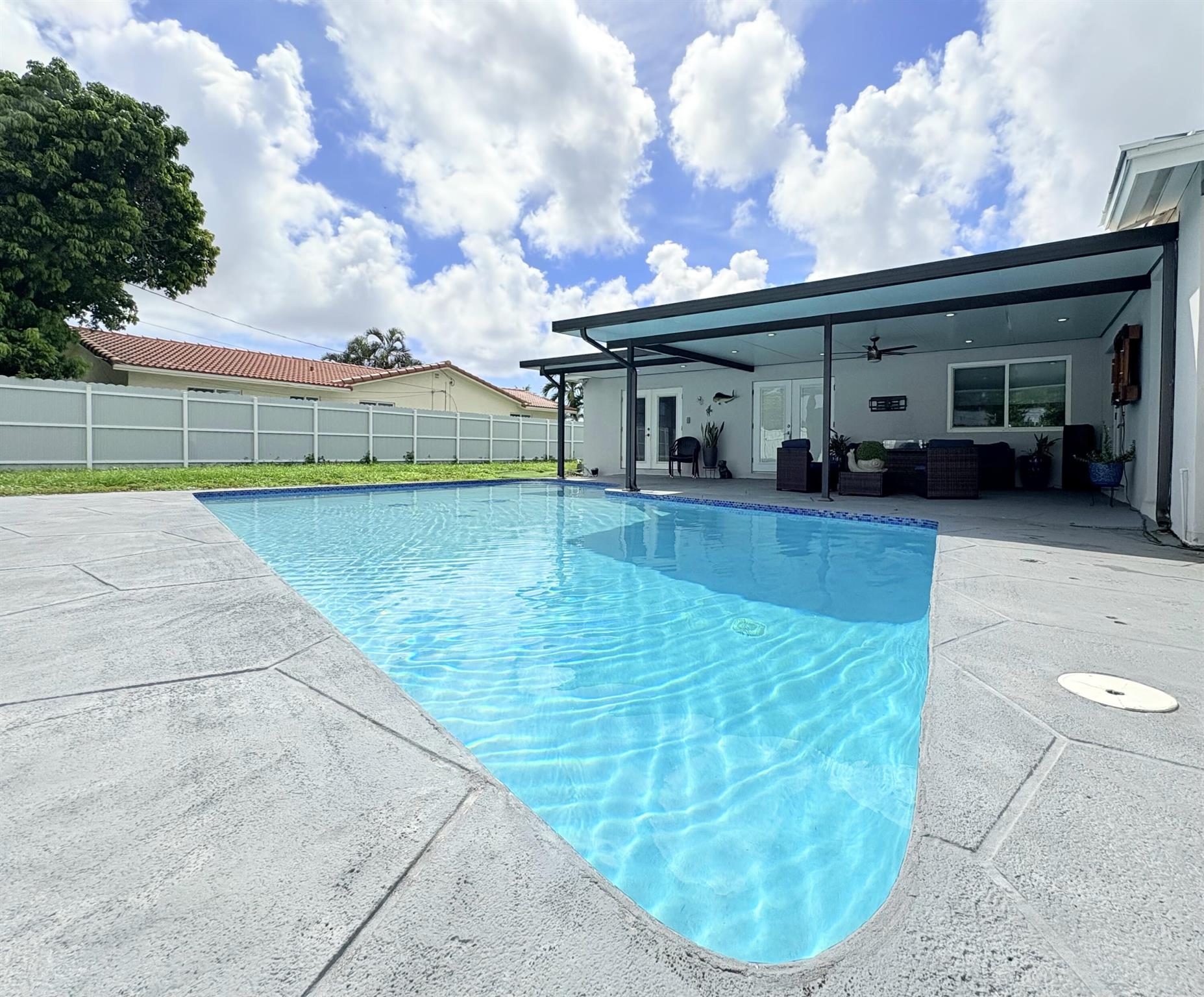 PALM RIDGE ESTATES 2 - Residential