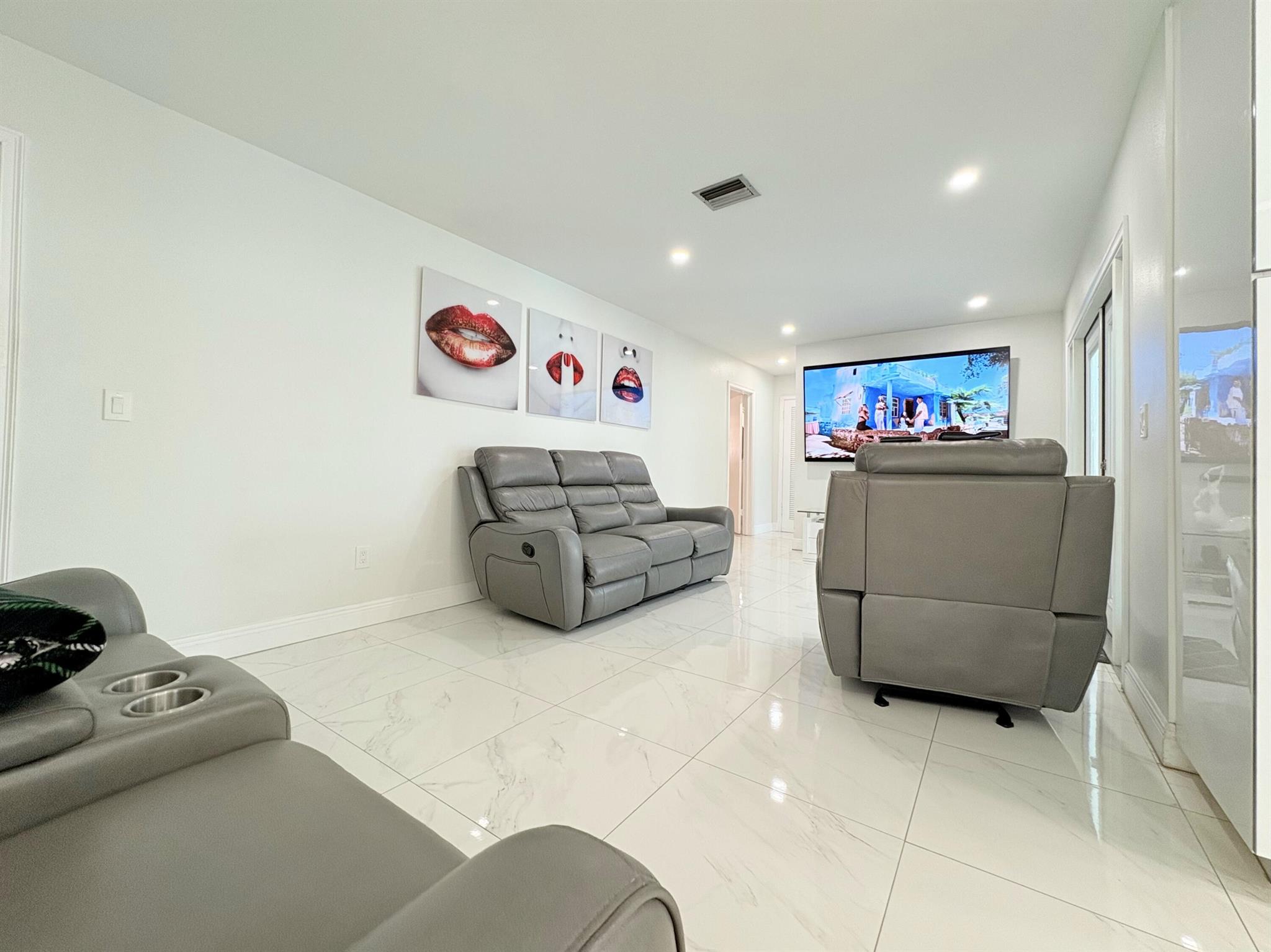 PALM RIDGE ESTATES 2 - Residential