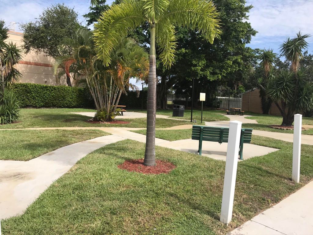 Photo of 1534 Royal Forest Court, West Palm Beach, FL 33406 (MLS # B26033992)