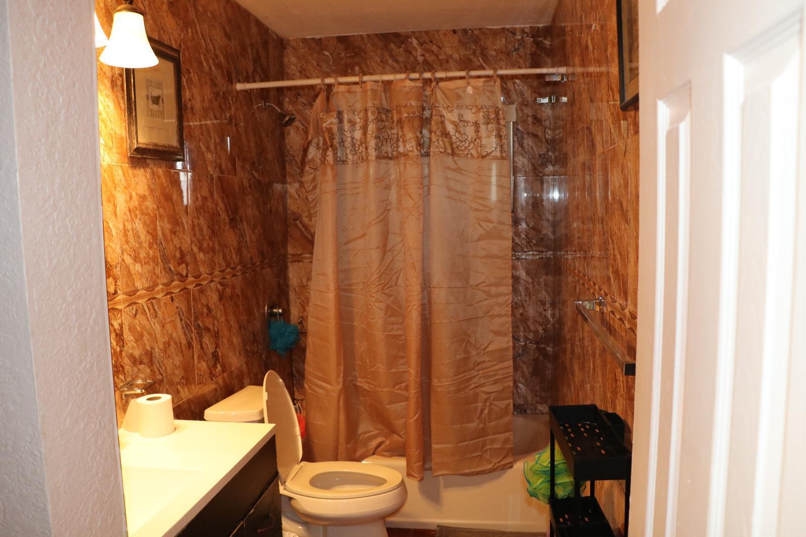 KENDALL GREEN SEC - Residential Lease