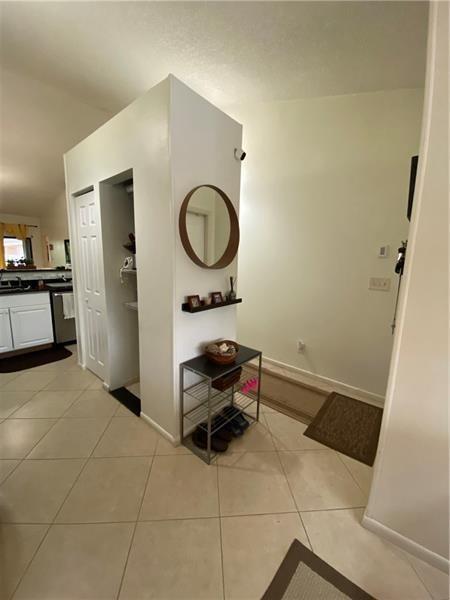 MIRA LAGO - Residential