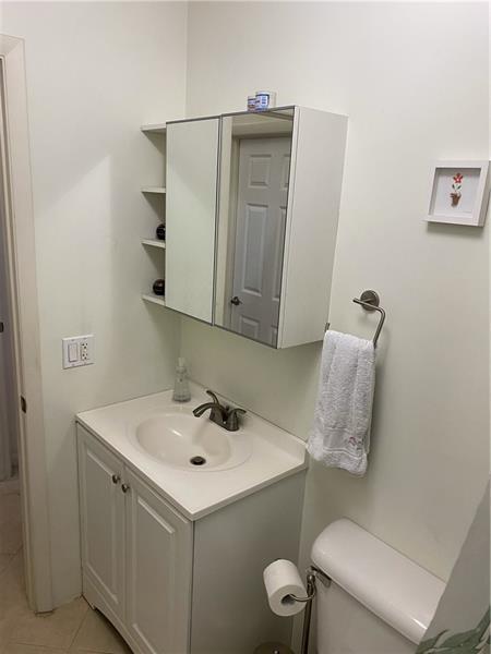 MIRA LAGO - Residential