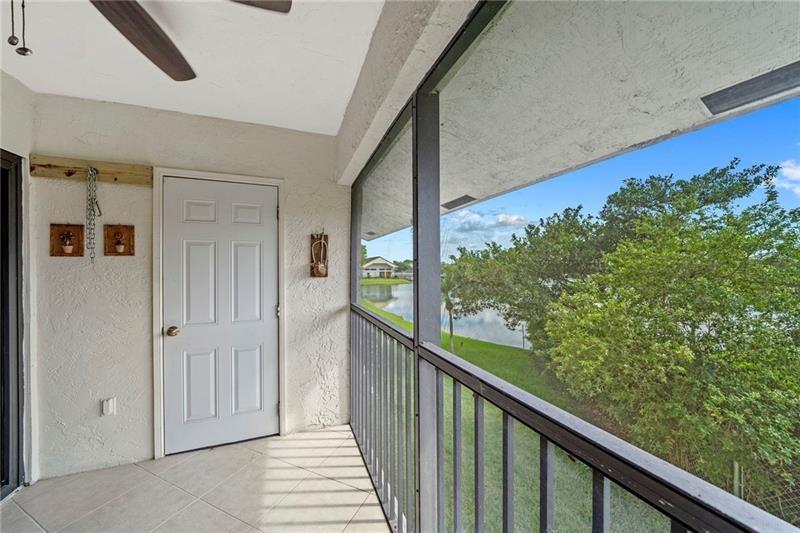 MIRA LAGO - Residential