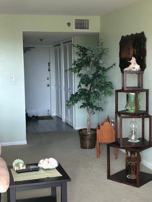 SEA POINTE TOWERS OF FORT PIERCE, A CONDOMINIUM - Residential Lease