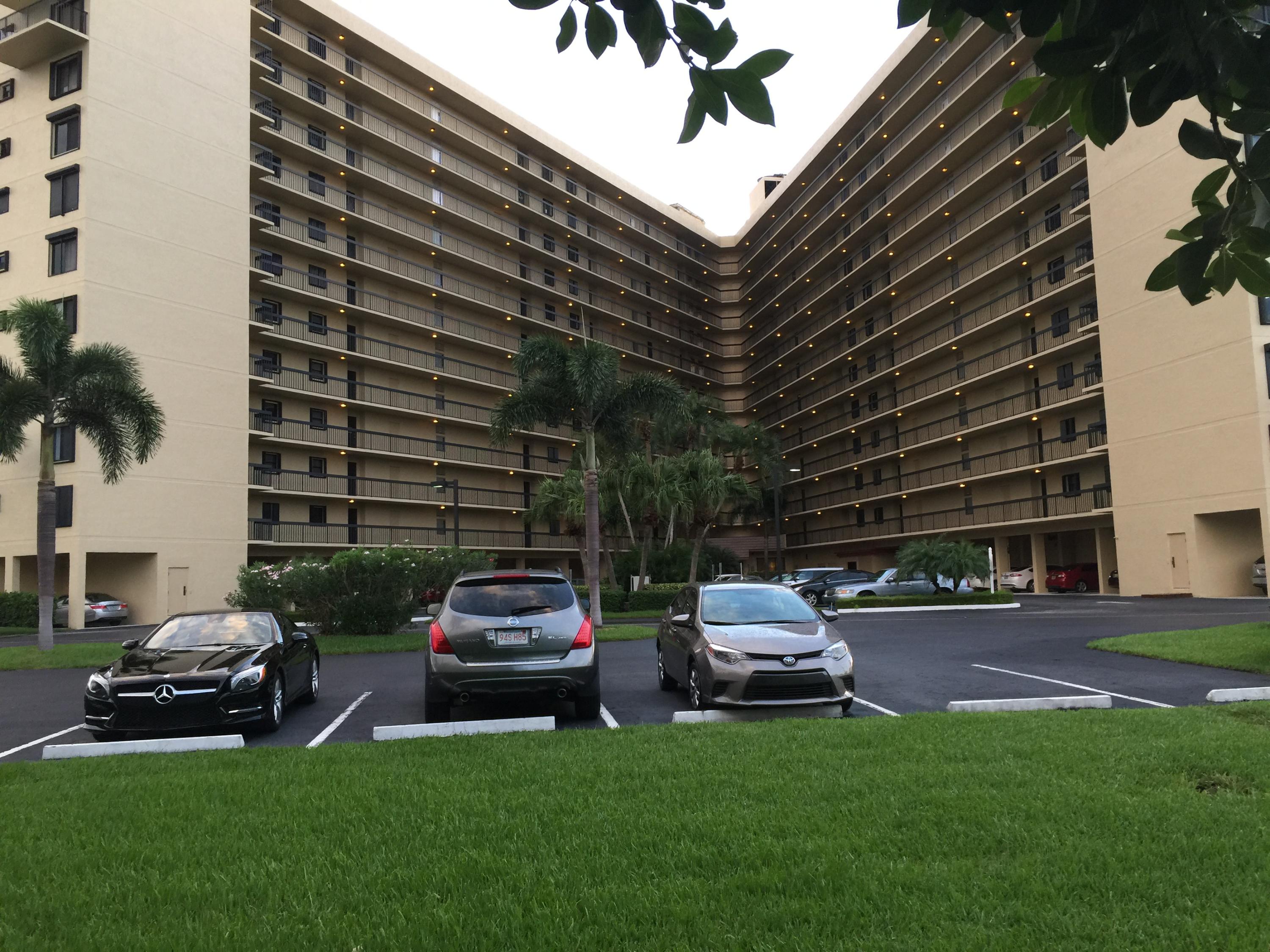 SEA POINTE TOWERS OF FORT PIERCE, A CONDOMINIUM - Residential Lease