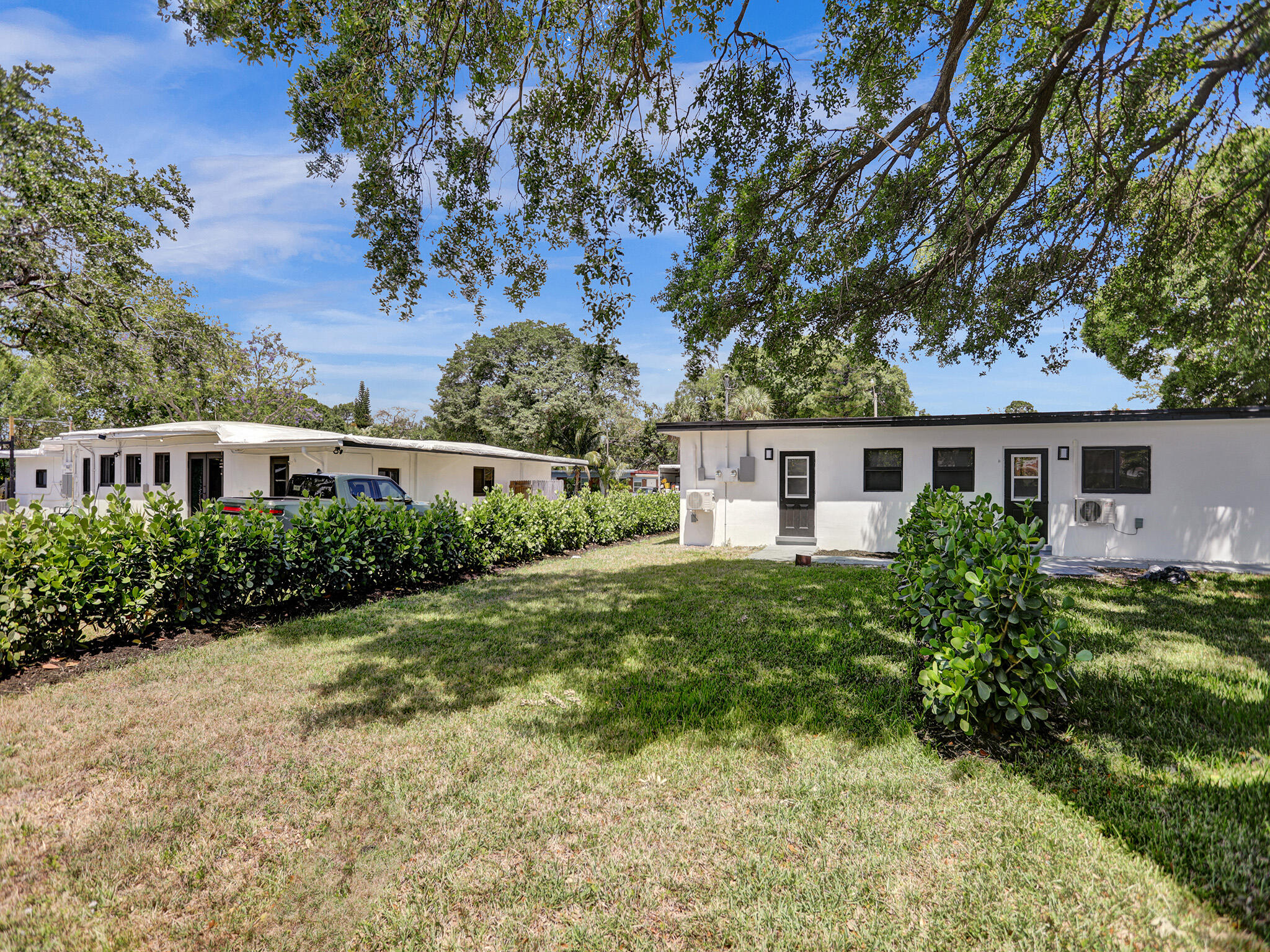 OAK GROVE - Residential Income