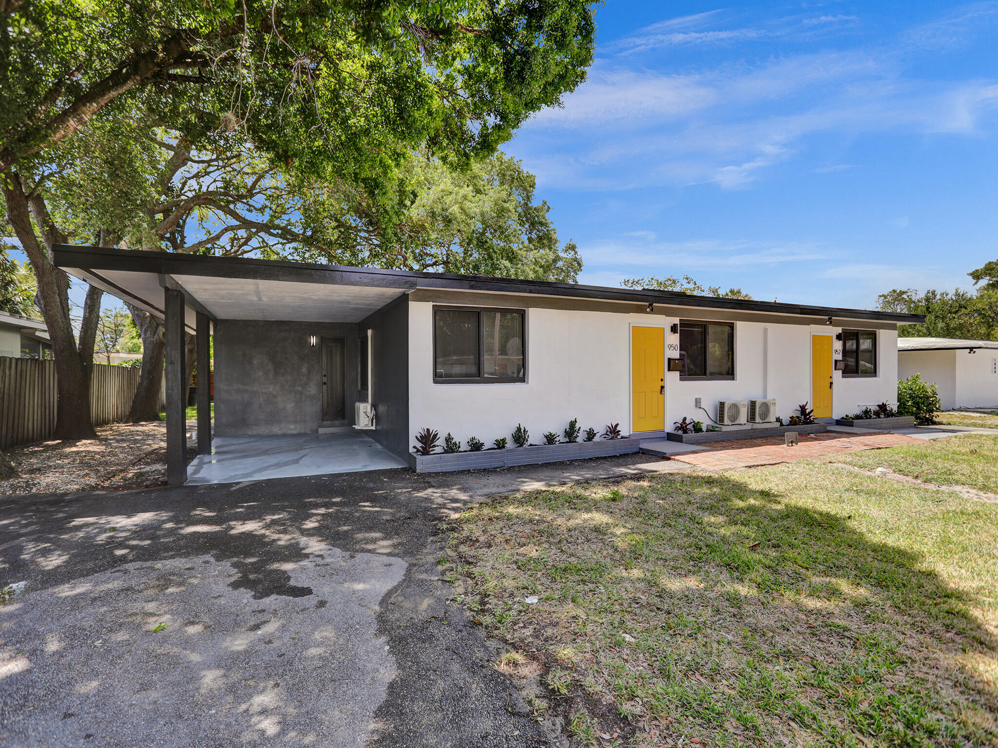 OAK GROVE - Residential Income