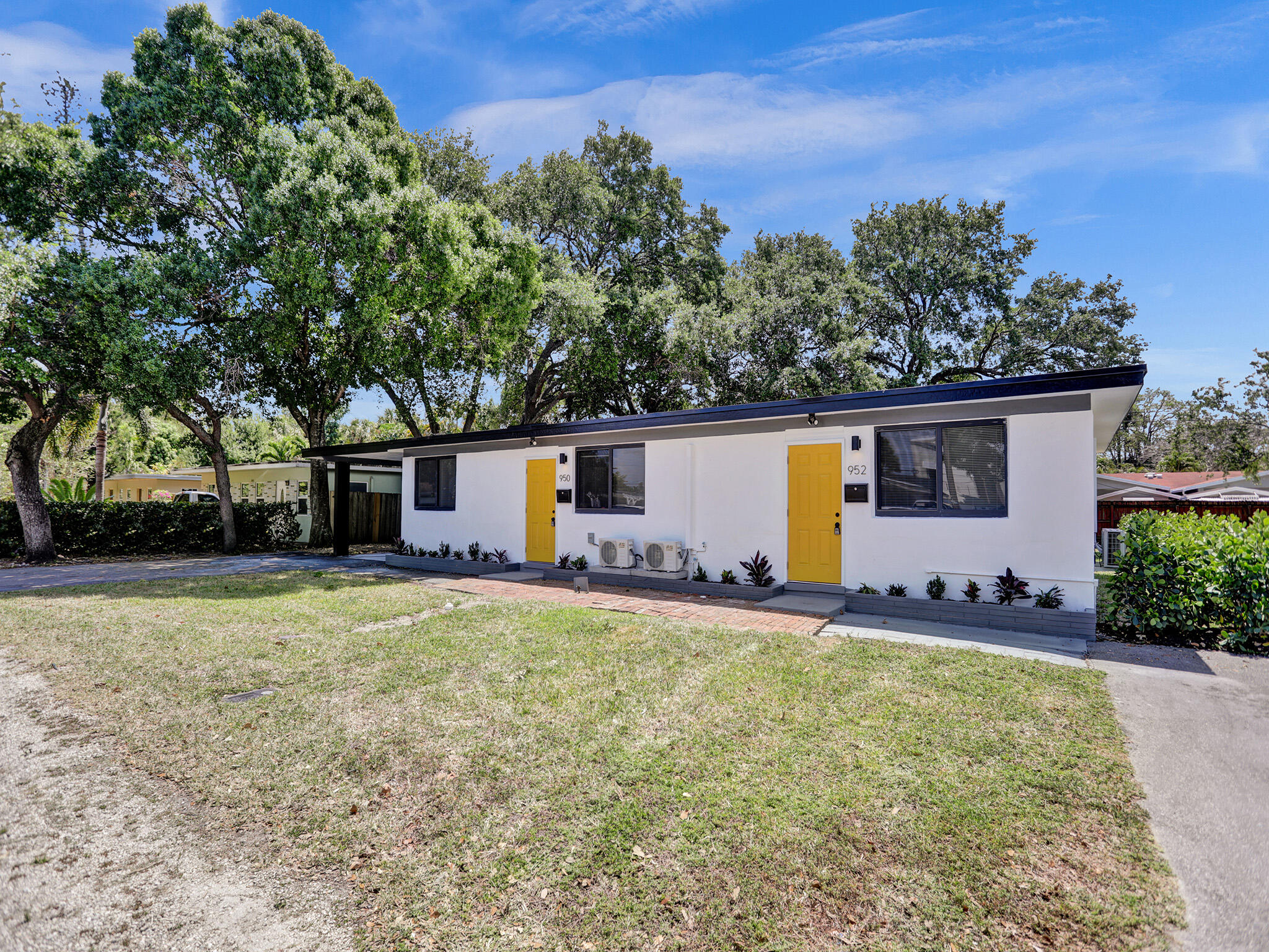 OAK GROVE - Residential Income
