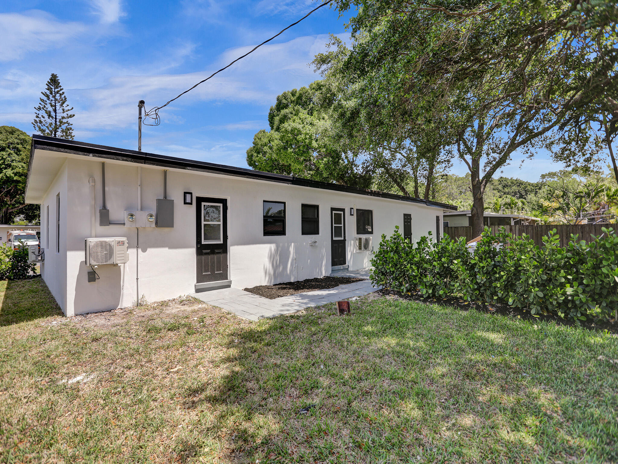 OAK GROVE - Residential Income