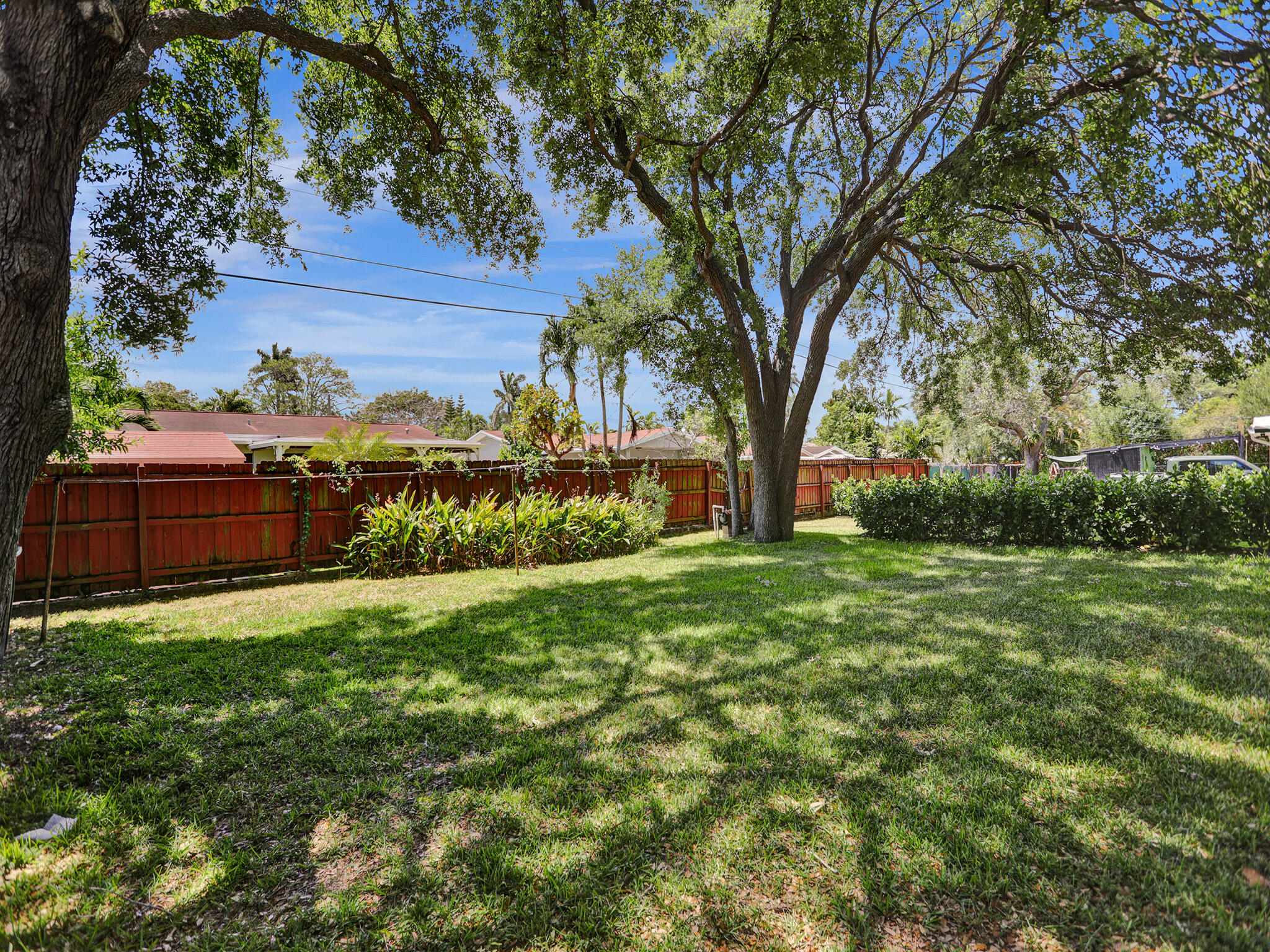 OAK GROVE - Residential Income