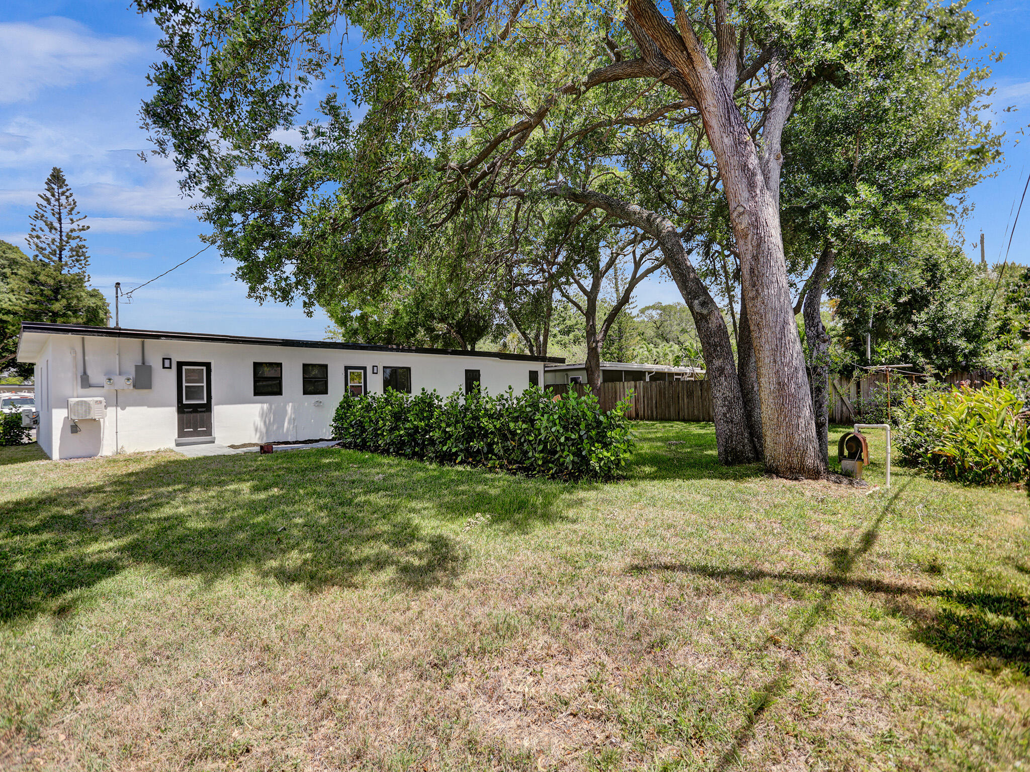 OAK GROVE - Residential Income