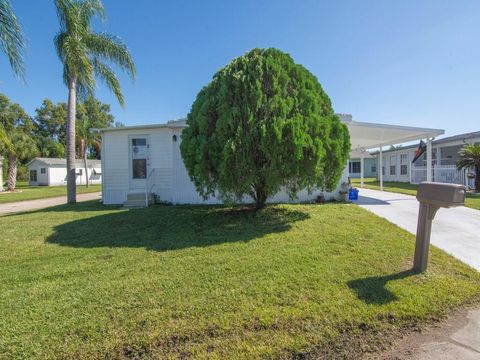 Mobile Home in Port St Lucie FL 2 Galicia Lane Ln 24.jpg