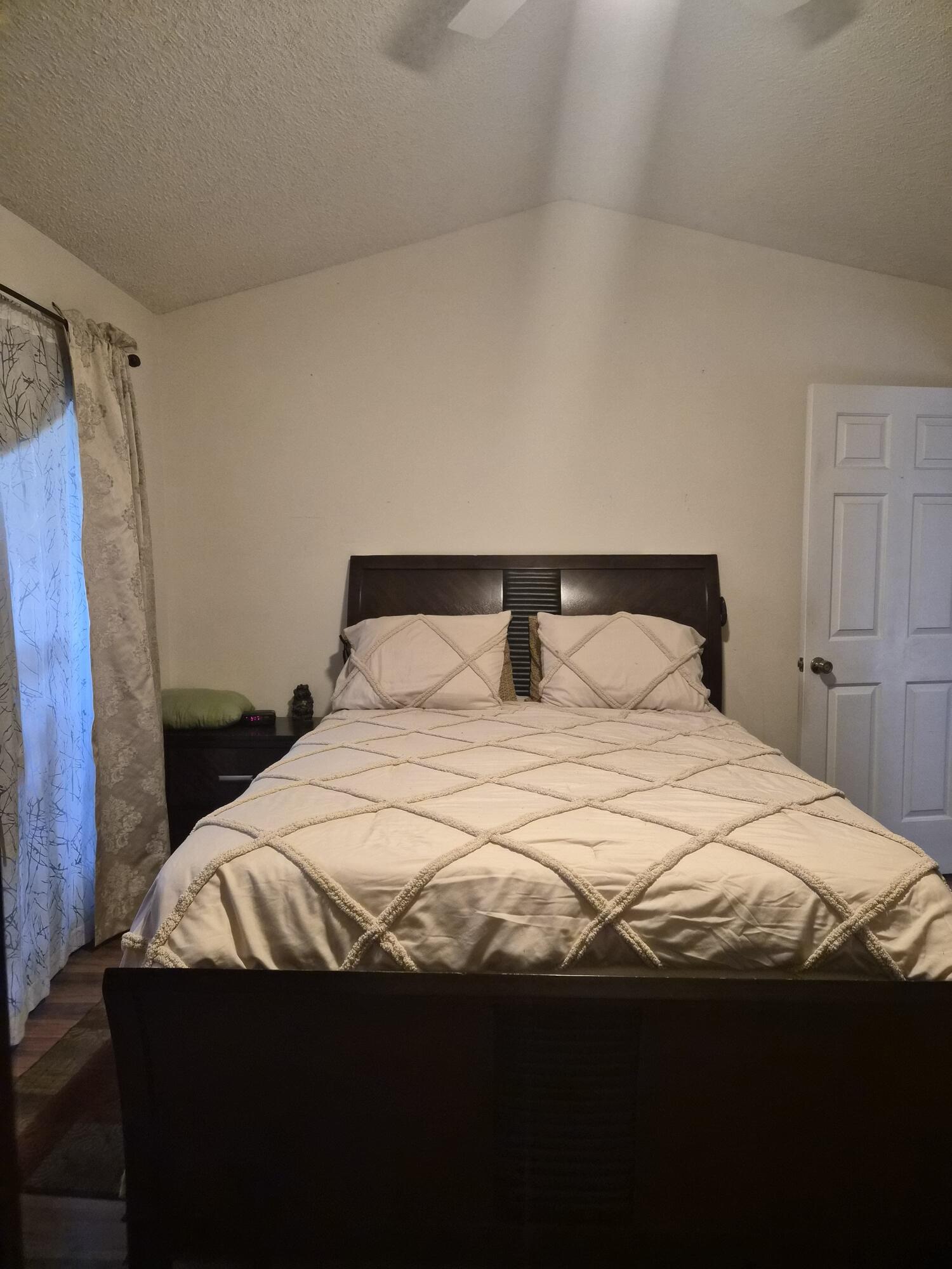 TRADEWINDS AT DOS LAGOS CONDO - Residential Lease