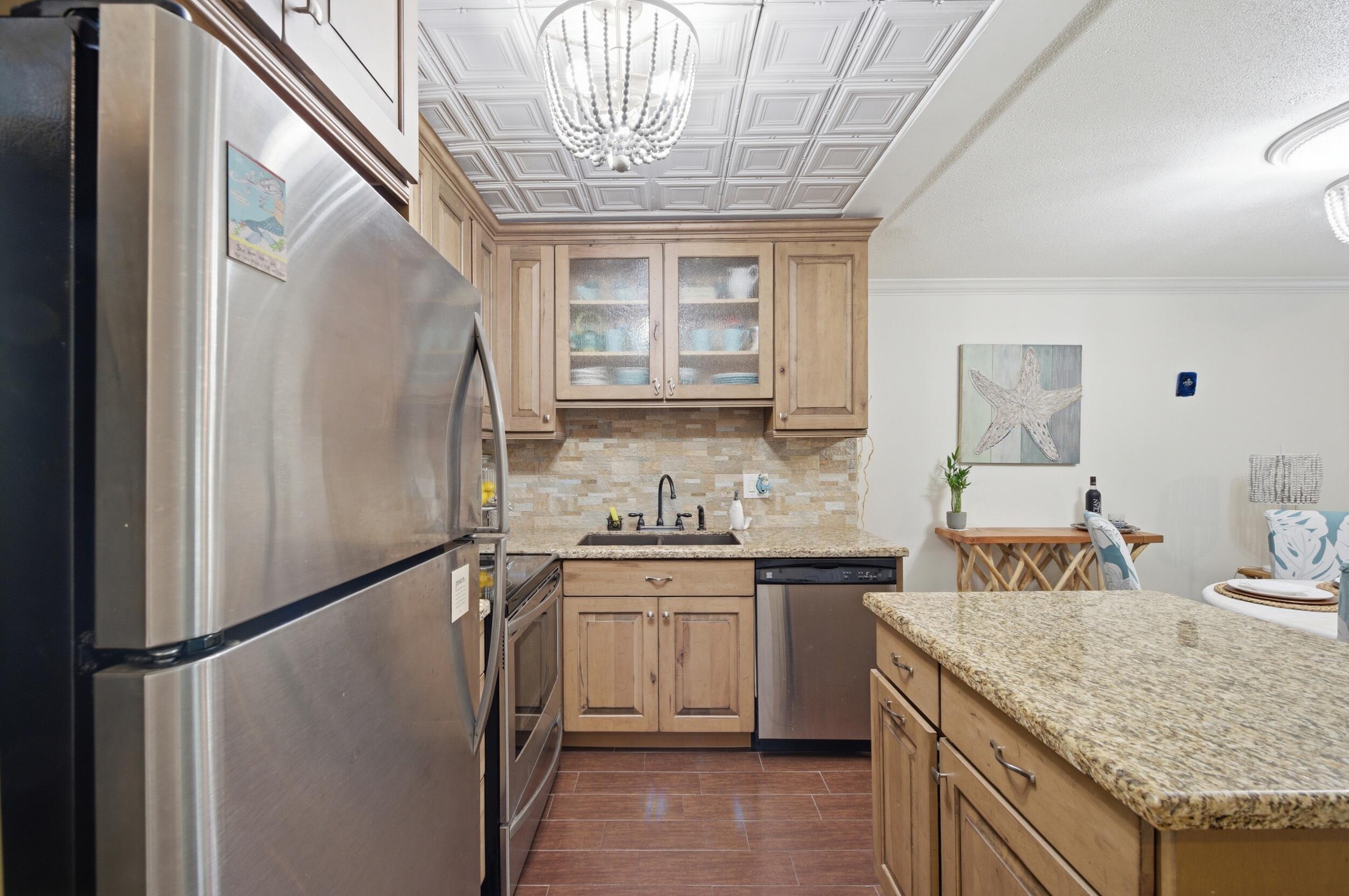101 E Mcnab Road 102