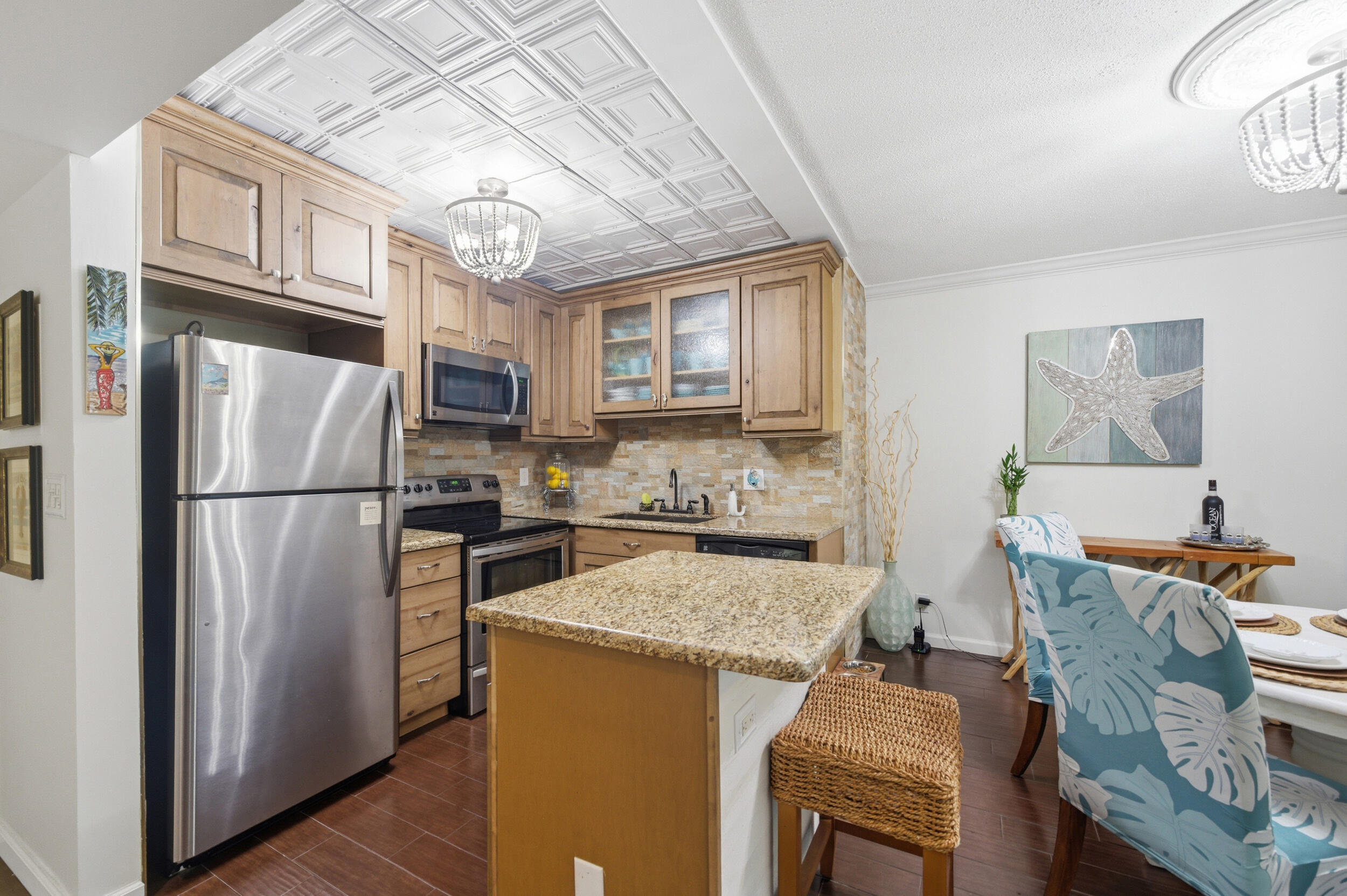 101 E Mcnab Road 102