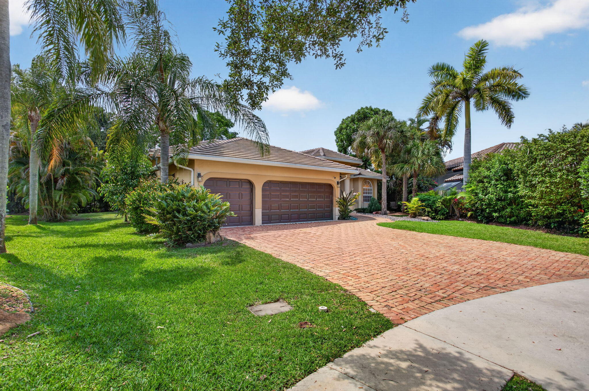 7057 NW 67th Terrace