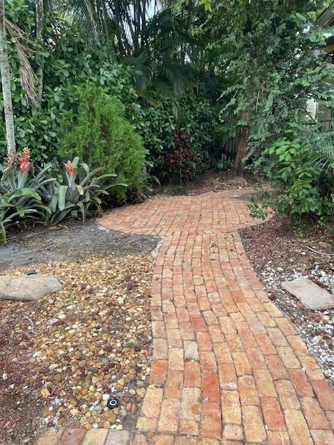 Bennington 148-36 B - Residential