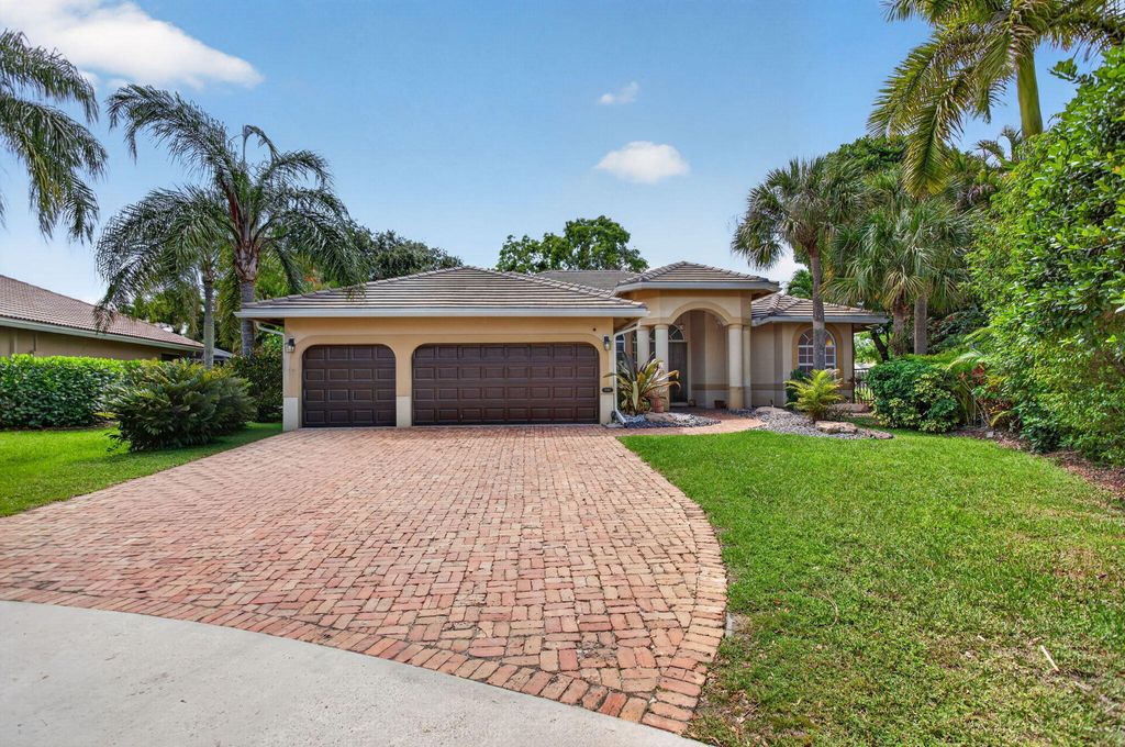 Photo of 7057 NW 67th Terrace, Parkland, FL 33067 (MLS # F10551063)