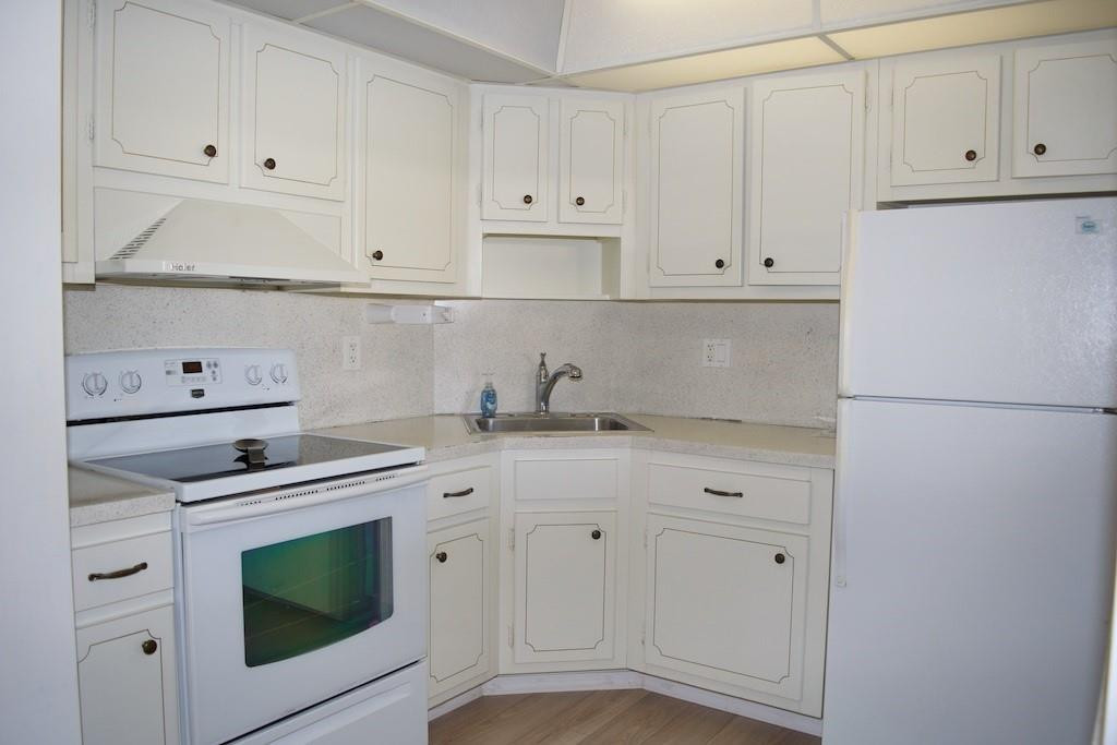 Maybury Mansions Condo - Residential Lease