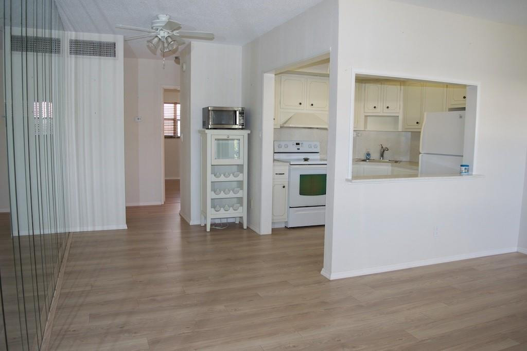 Maybury Mansions Condo - Residential Lease