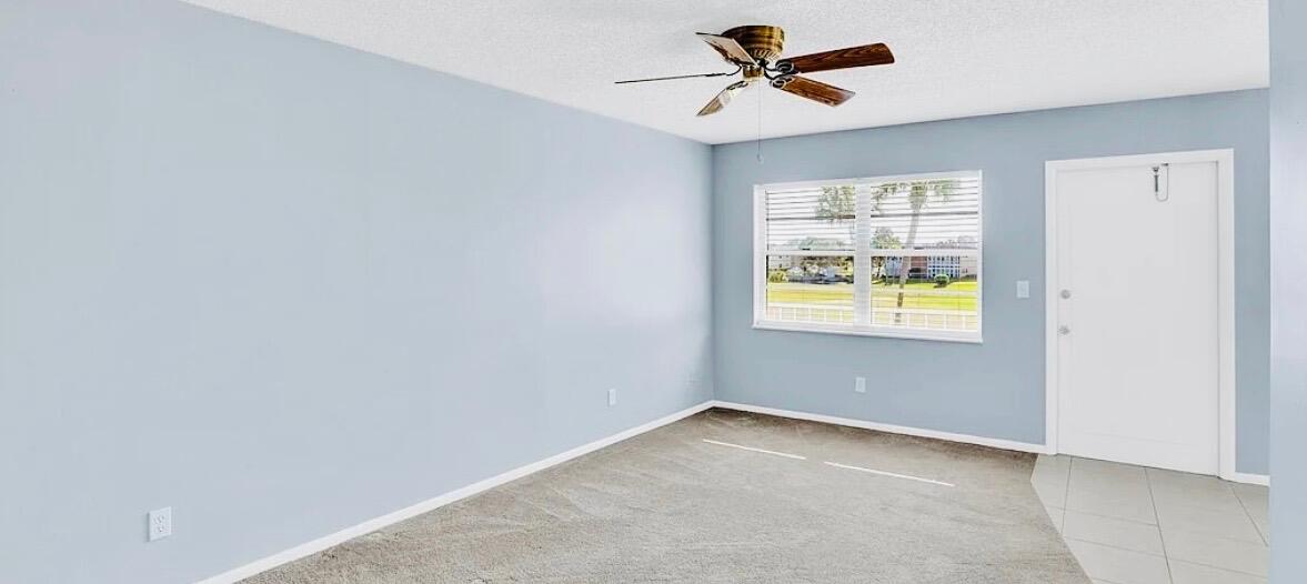 VISTA ROYALE PHASE IV BLDGS 83-111 - Residential Lease