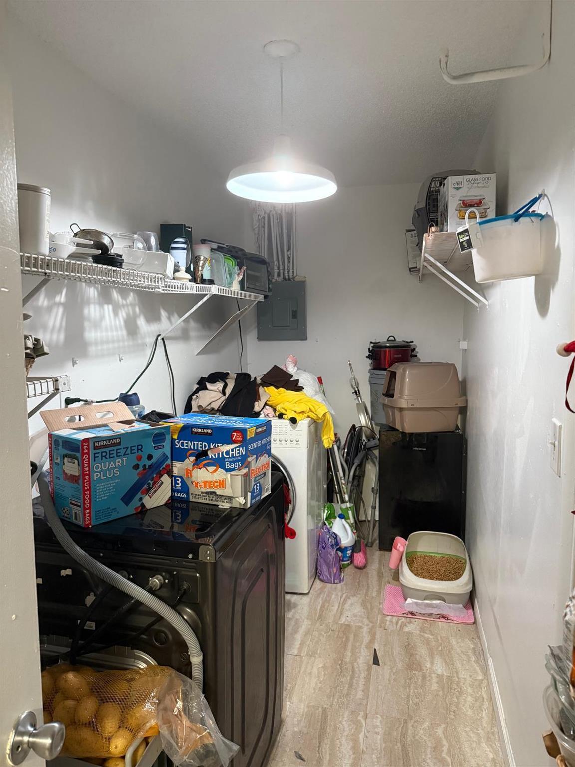 PALM BEACH VILLAS II - Residential