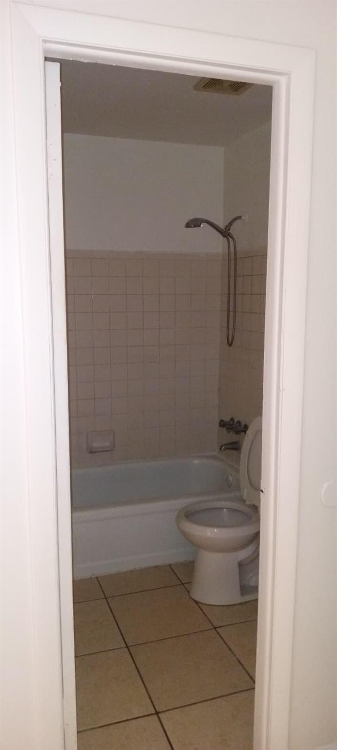 PALM BEACH VILLAS II - Residential