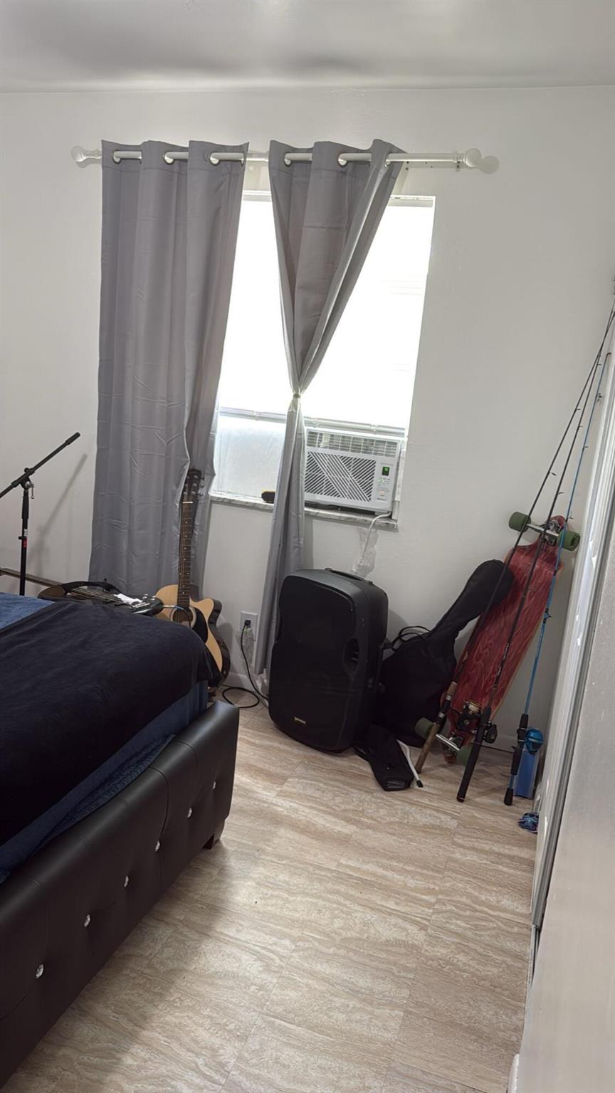 PALM BEACH VILLAS II - Residential