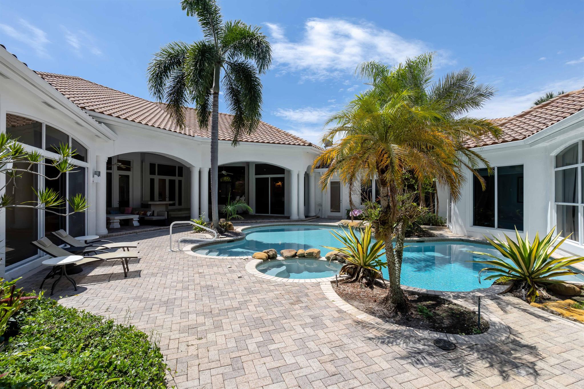 ST ANDREWS Country Club - Residential