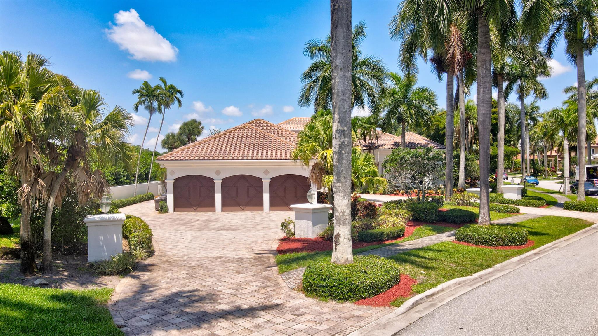 ST ANDREWS Country Club - Residential