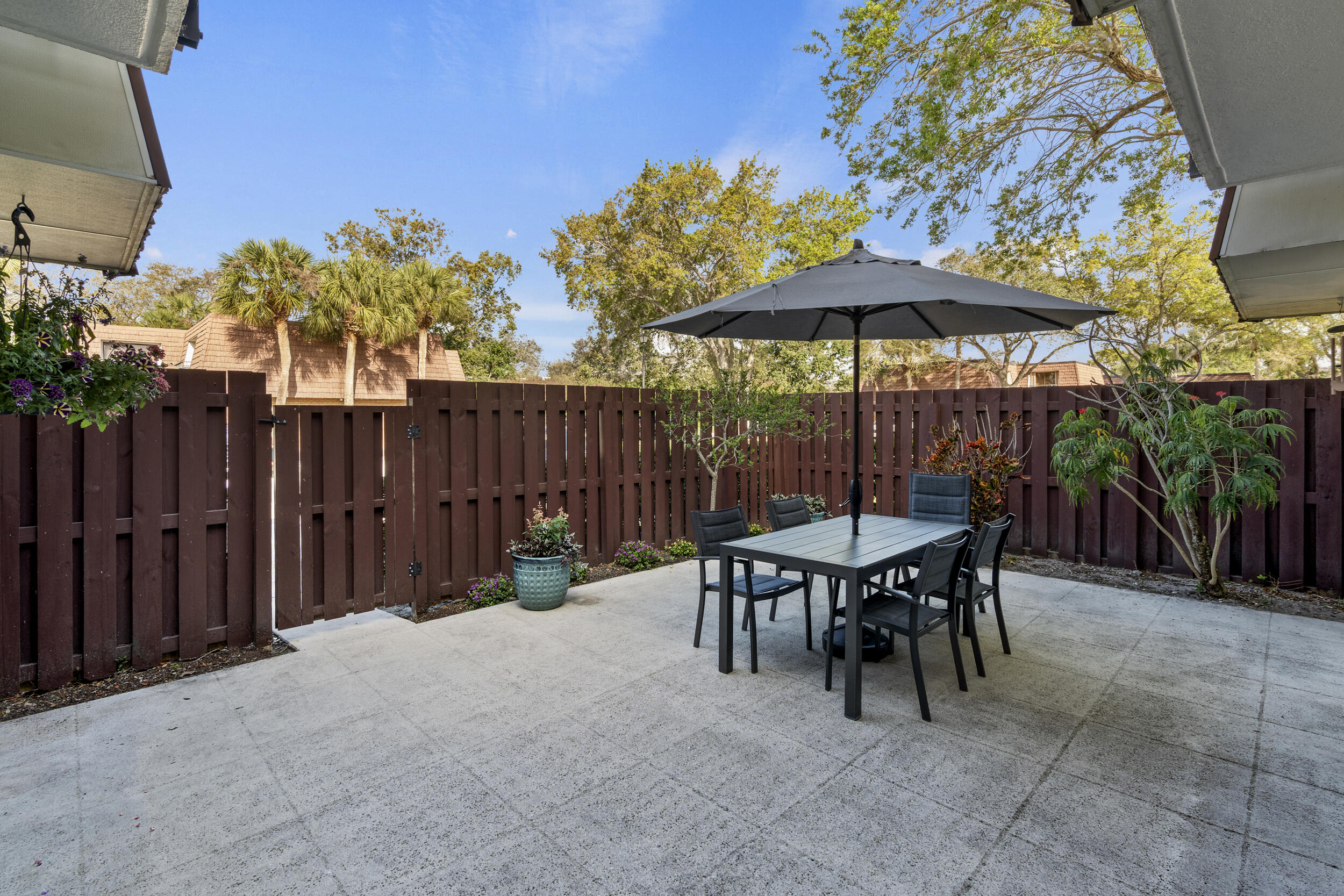 Sunset Trace - Residential