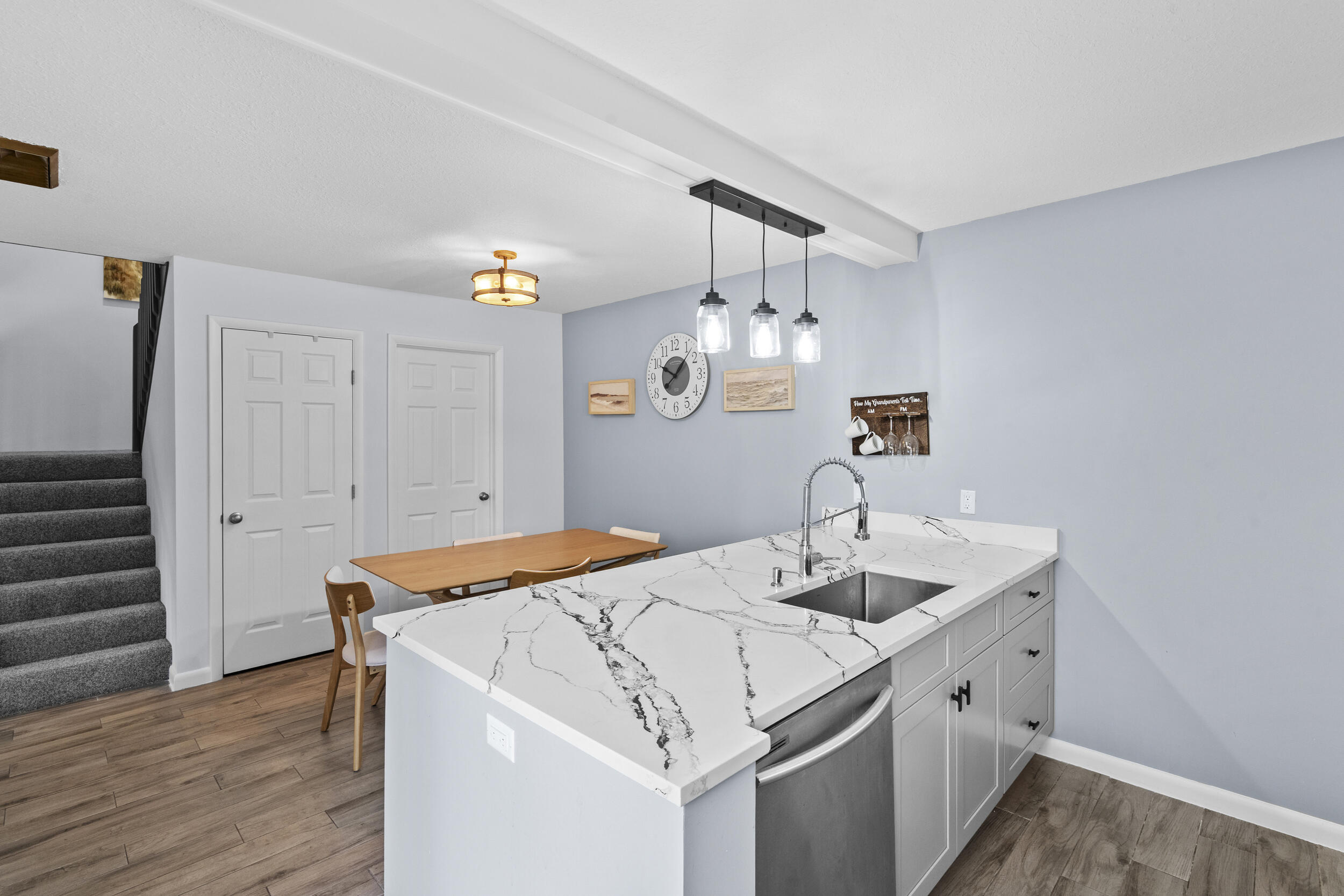 Sunset Trace - Residential