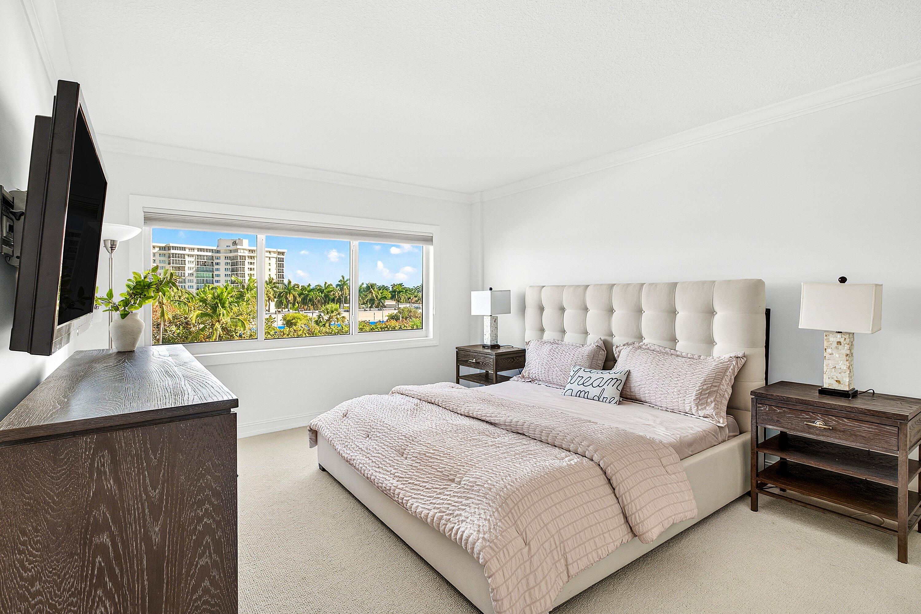 BAR HARBOUR CONDO - Residential