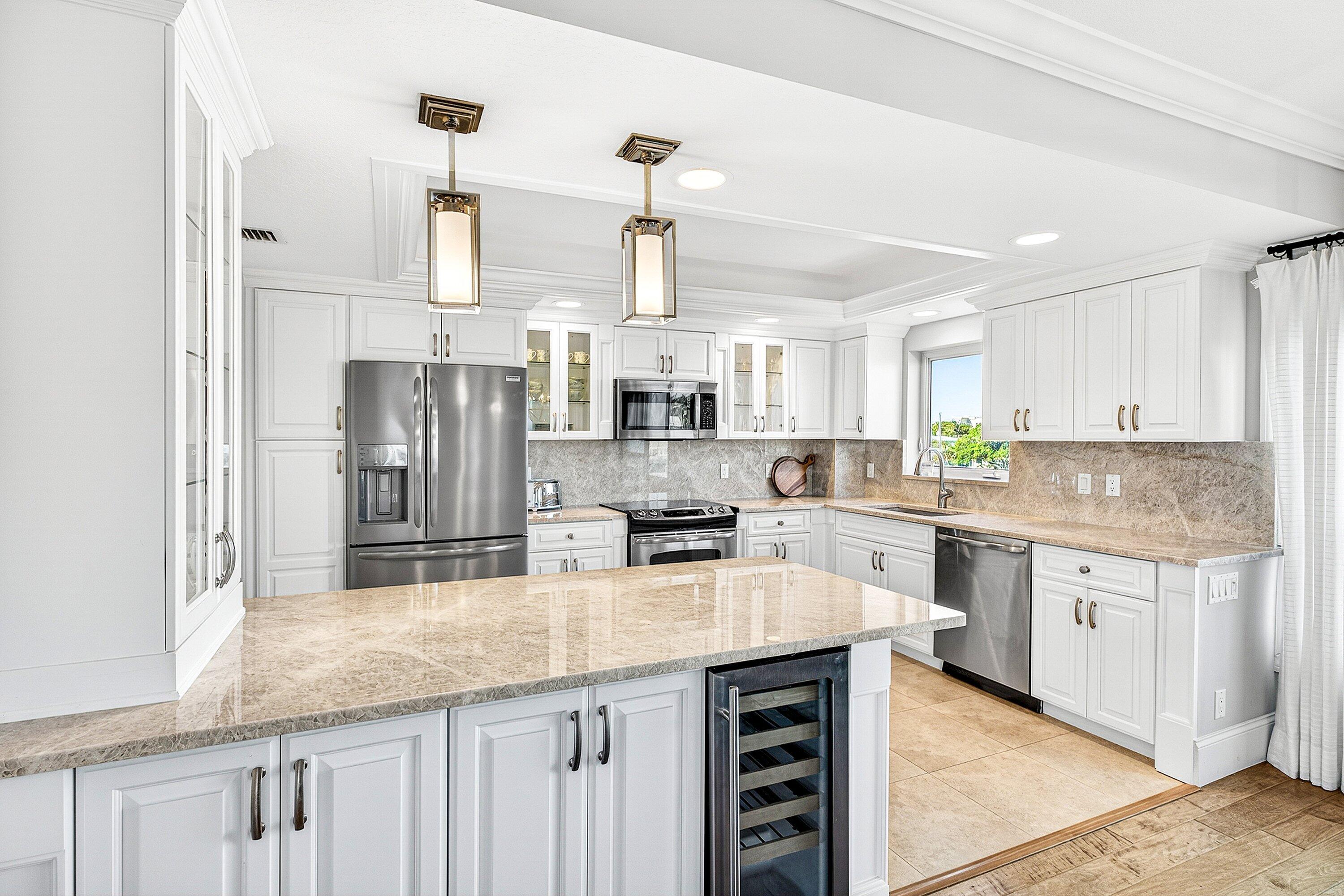 BAR HARBOUR CONDO - Residential