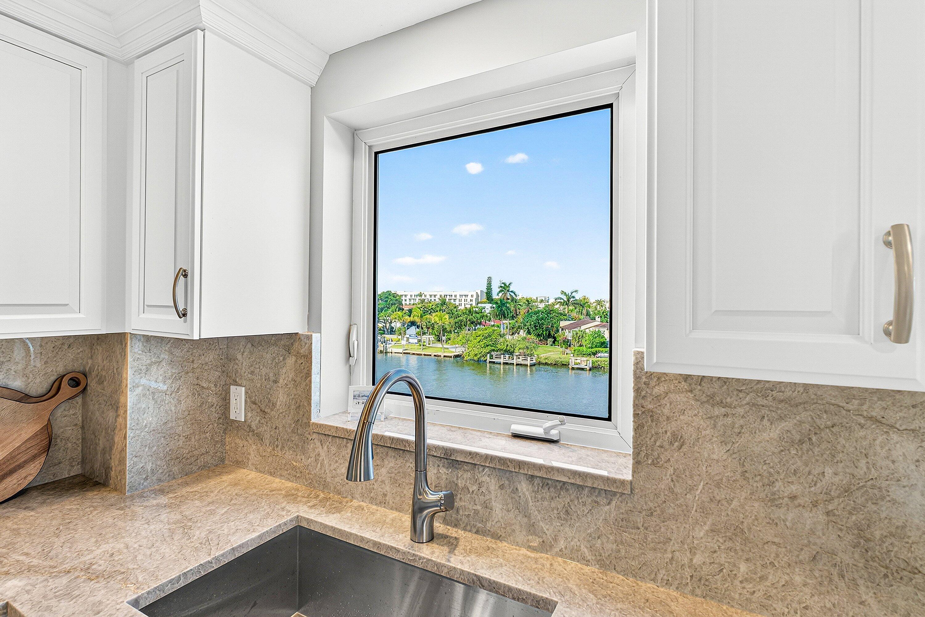 BAR HARBOUR CONDO - Residential